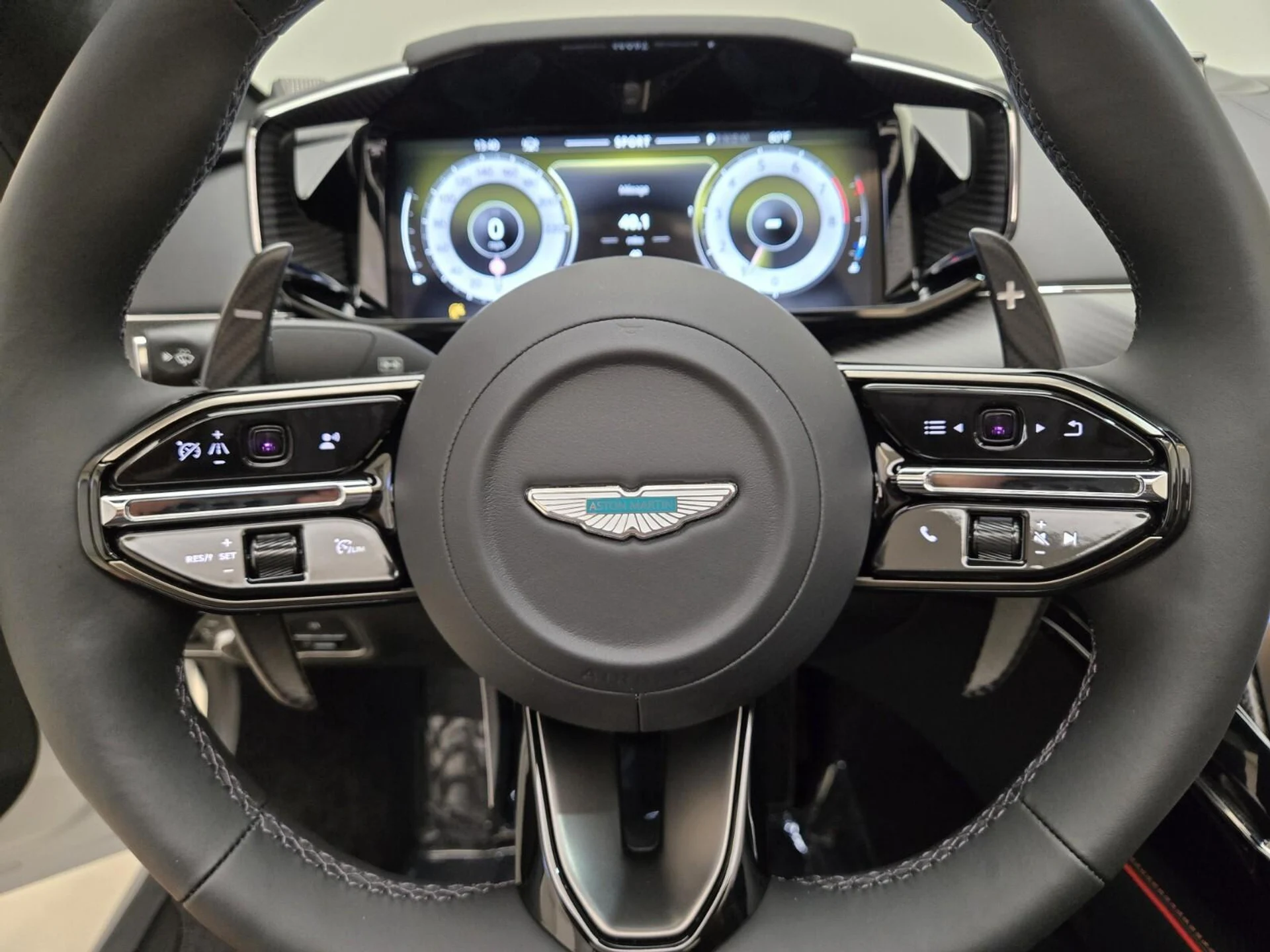 mph031_263951790_New_2026_Aston_Martin_Vantage_1759816397_7d126aa668