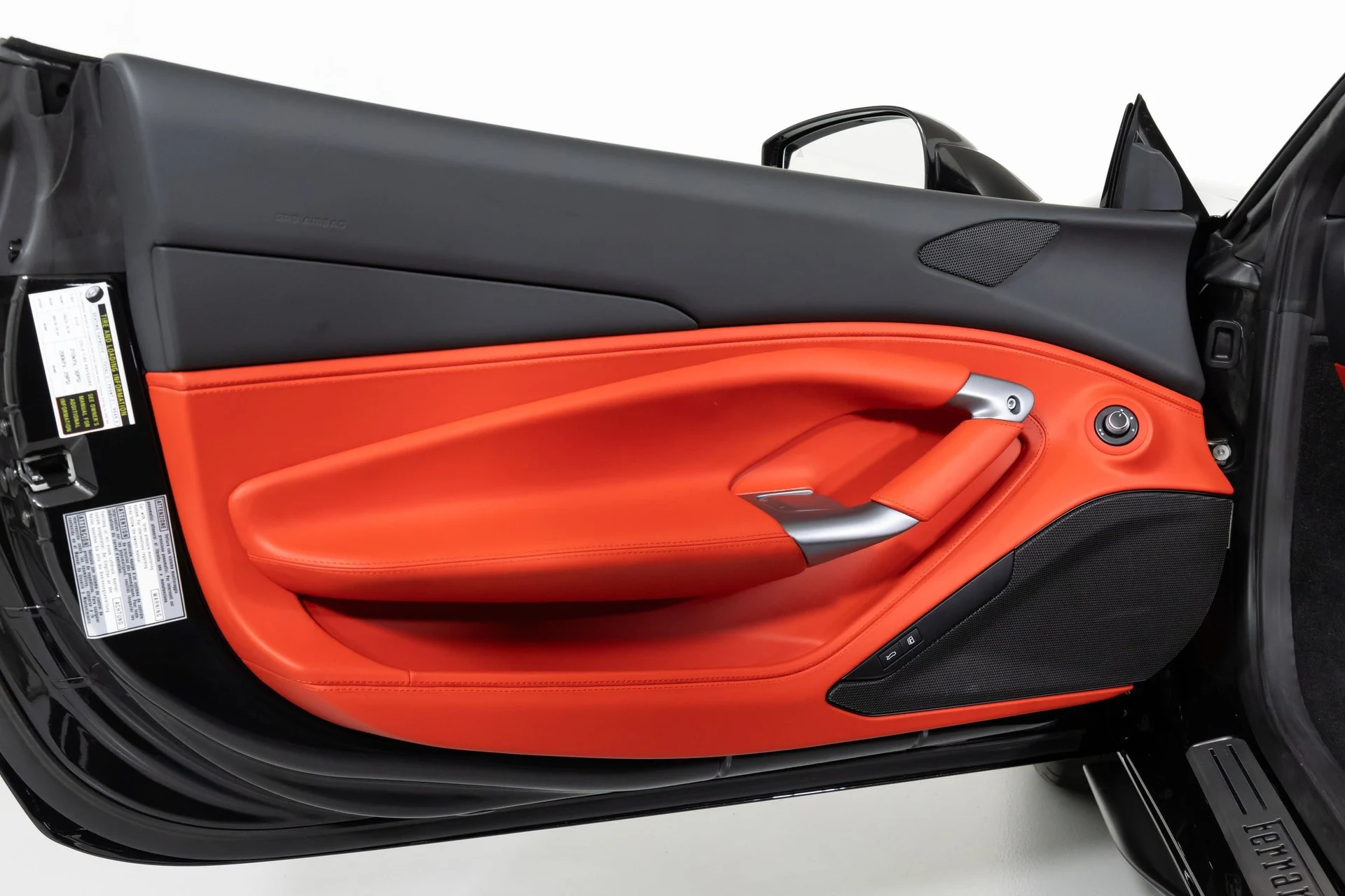 mph031_2640758134_008fe9f29f8741d68c086e14050b9ddc_997de37489