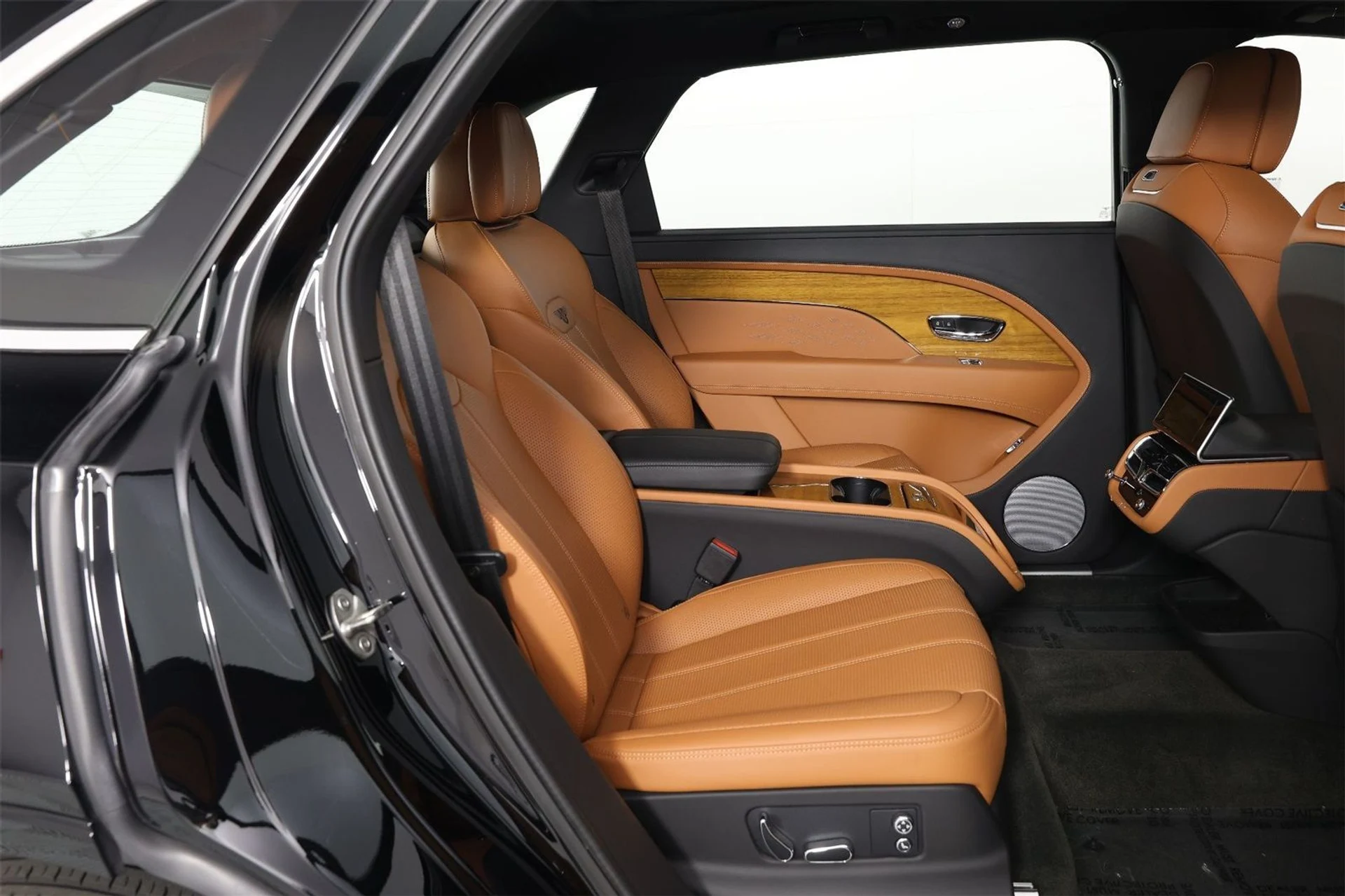 mph031_2642172876_6e23dbd29f5e6a722b801aefa5bd7b08_a21d63077e