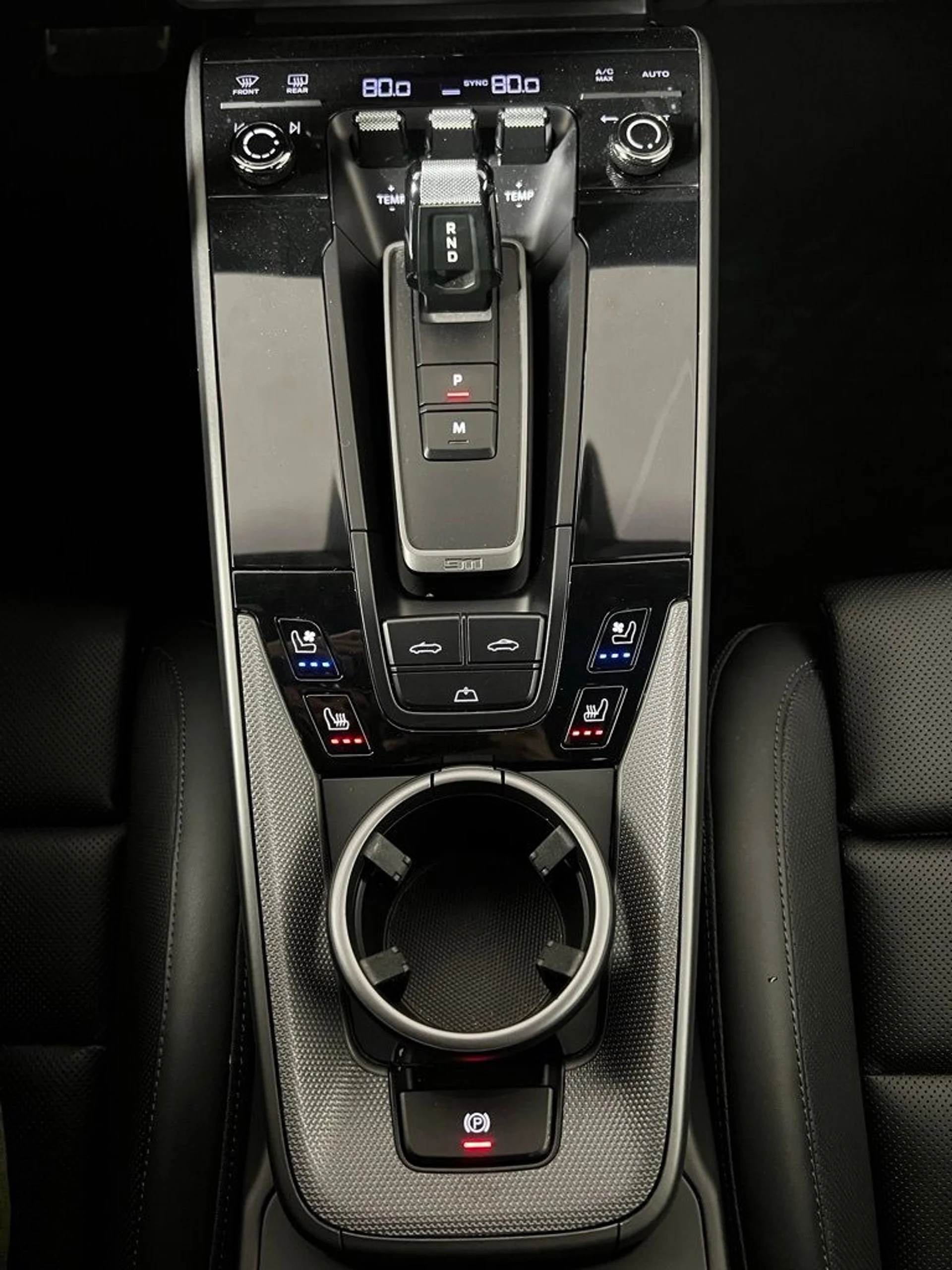 mph031_2642258799_531b9c9e7d5068260315cbbace16aa9e_5d003d1190