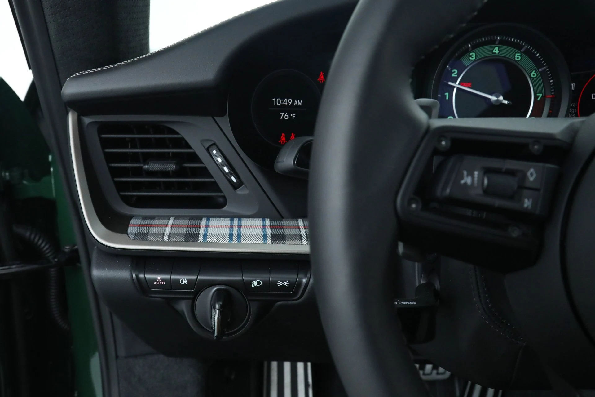 mph031_2642458237_204551ce862ea6e47ddd85a8db425e30_115be346d5