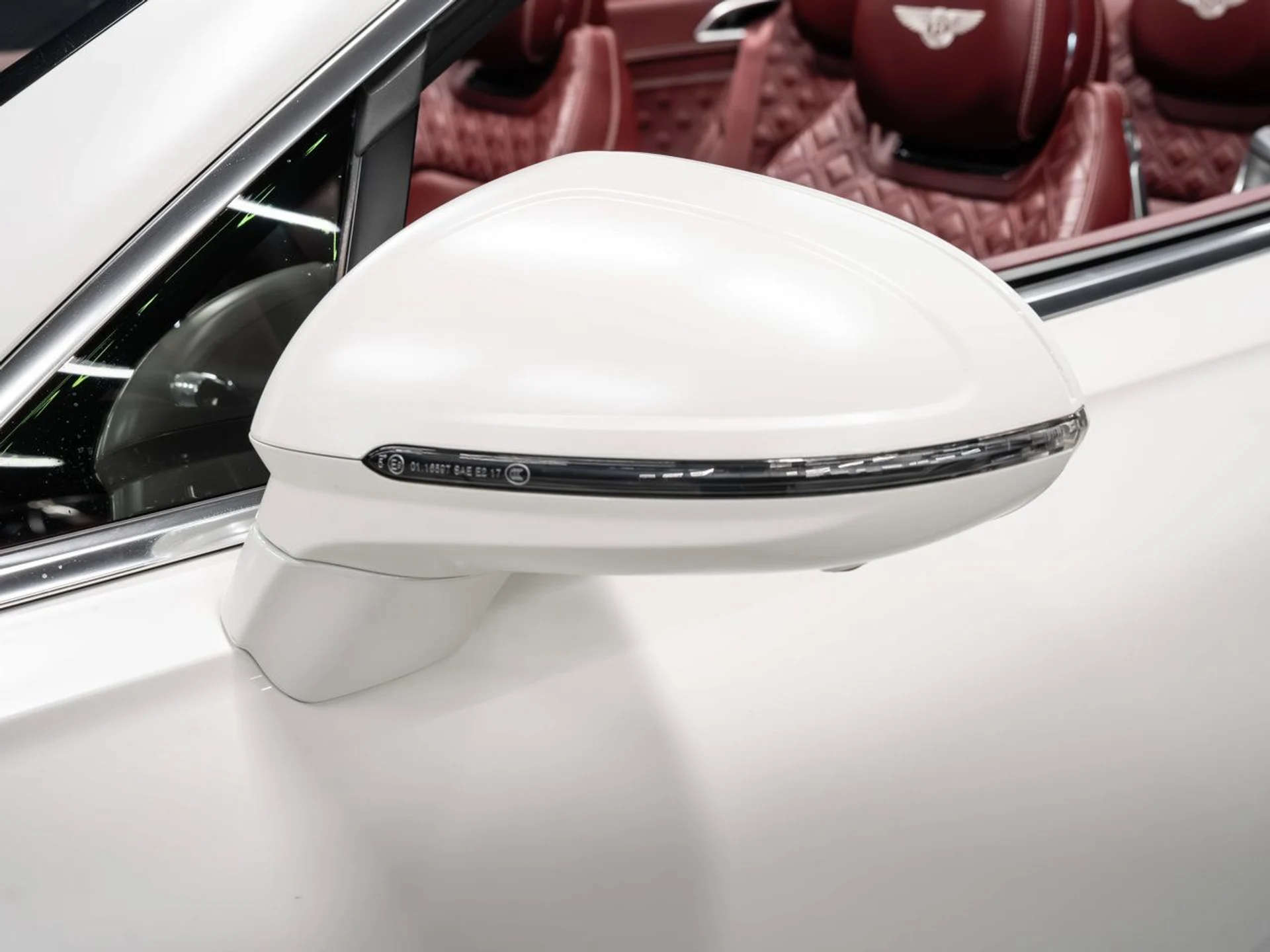 mph031_2647564540_bentley_continental_2020_dfc04e29ee