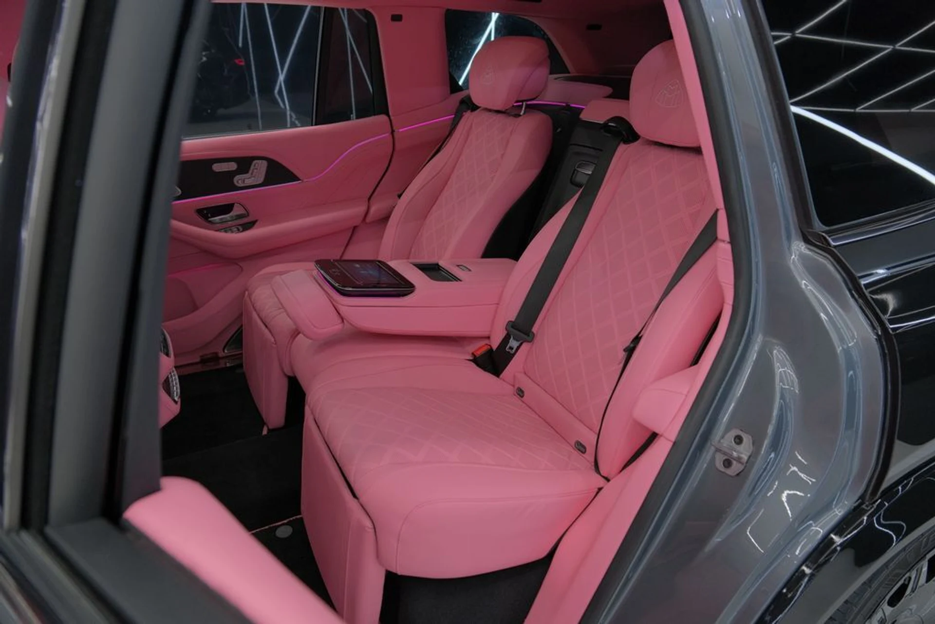 mph031_2657802552_363621568b2154e20f39be8fd4fbc753_e906672bf7