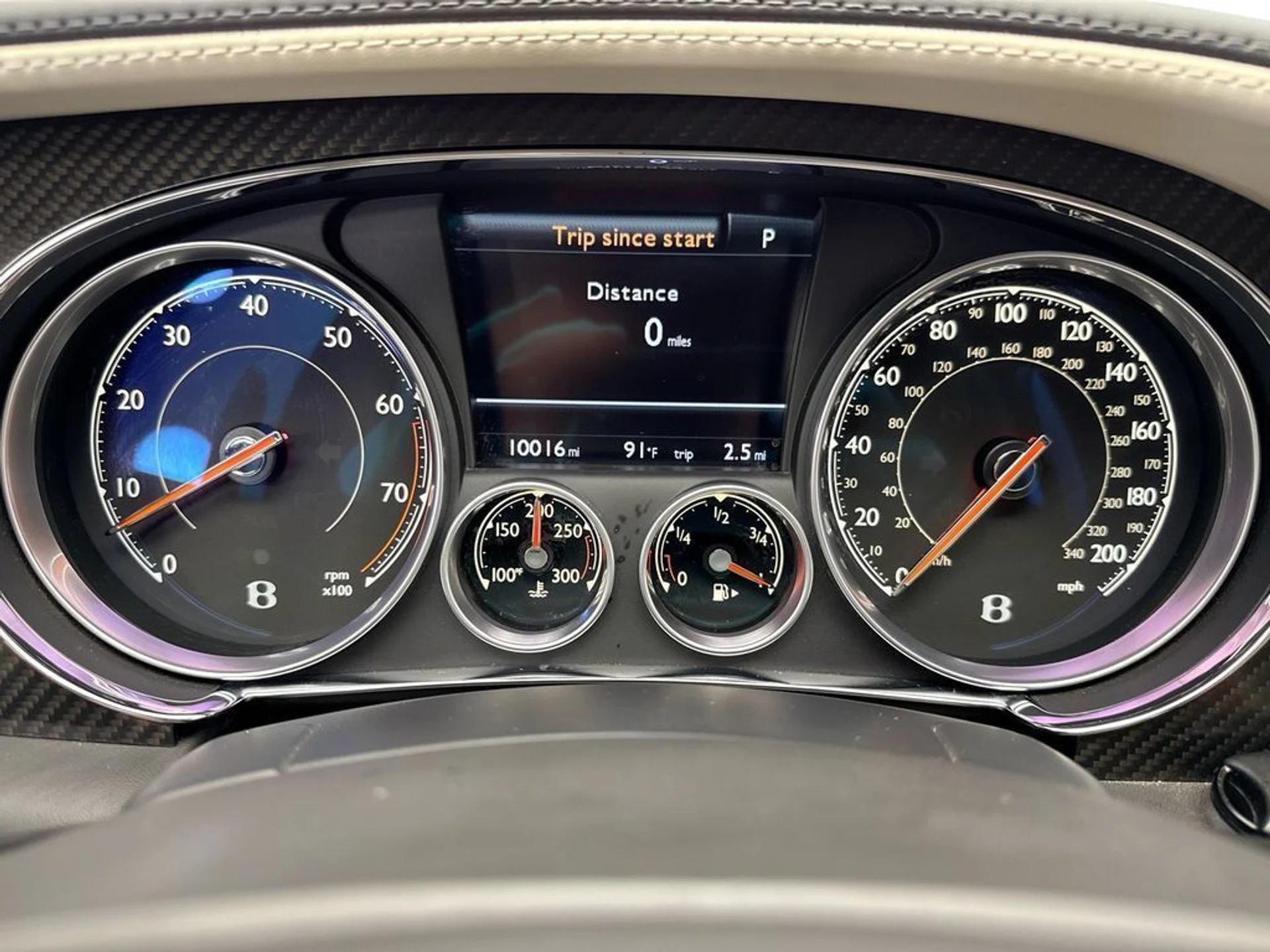 mph031_2659517822_used_2017_bentley_continental_gtsupersportscoupe_8119_22999710_32_1024_10f81d850c