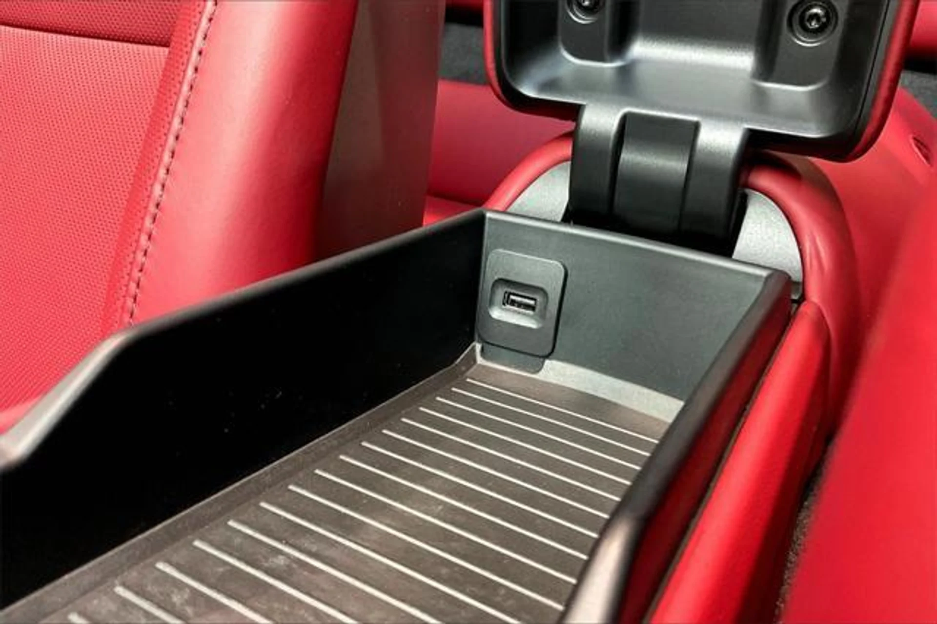 mph031_2663243025_z5_Q5xa_KPP_9_Ya40b_S0m_X5_Bkd_Ifw_a9c89de982