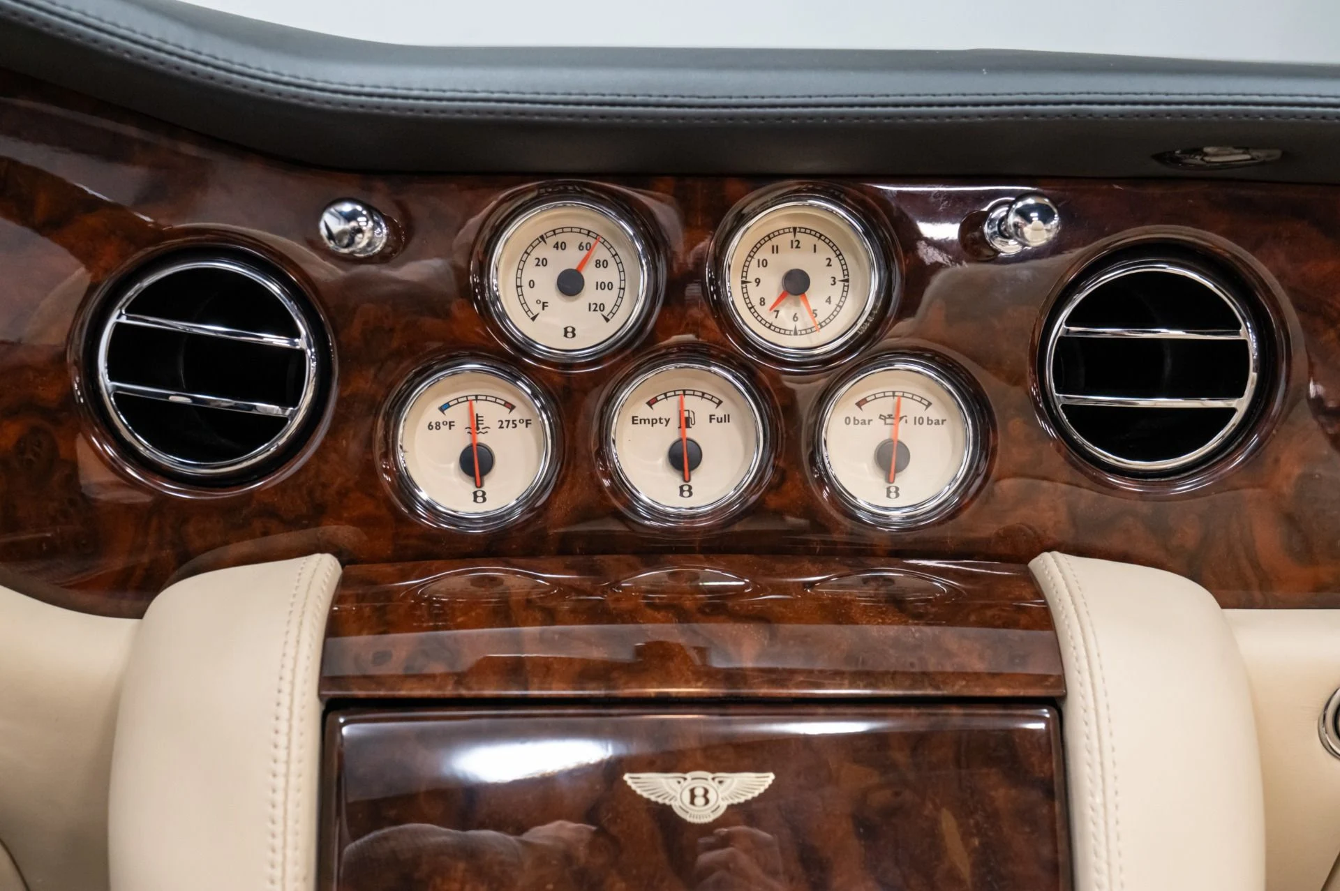 mph031_2666278255_Used_2007_Bentley_Azure_1753214683_680d3df7d9