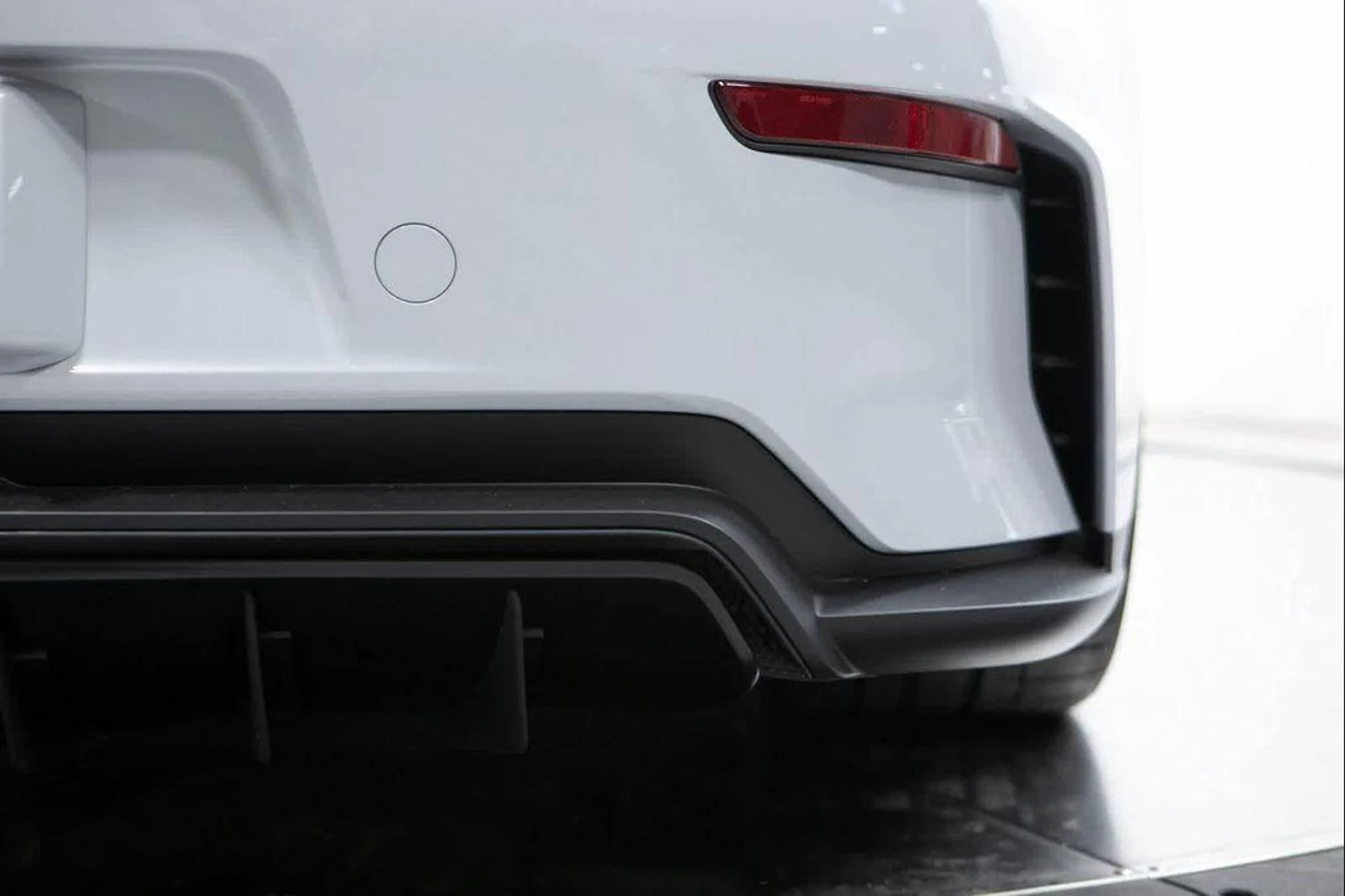 mph031_2669836128_mp_TZVD_5_Bs_VGBIRVC_qq_QEIV_Et58_5eb4020281