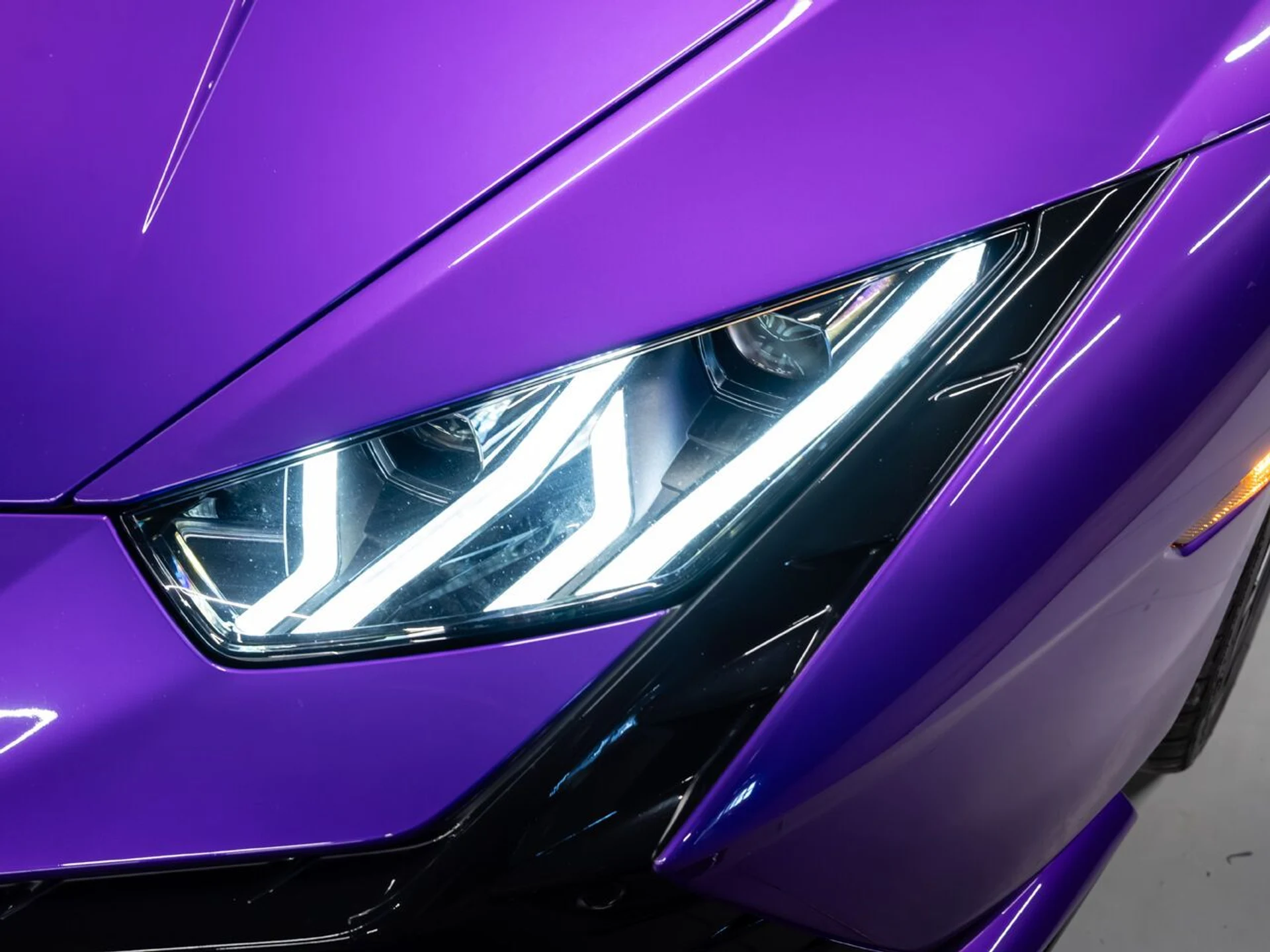 mph031_2671181213_lamborghini_huracan_tecnica_2023_cf788e42d1
