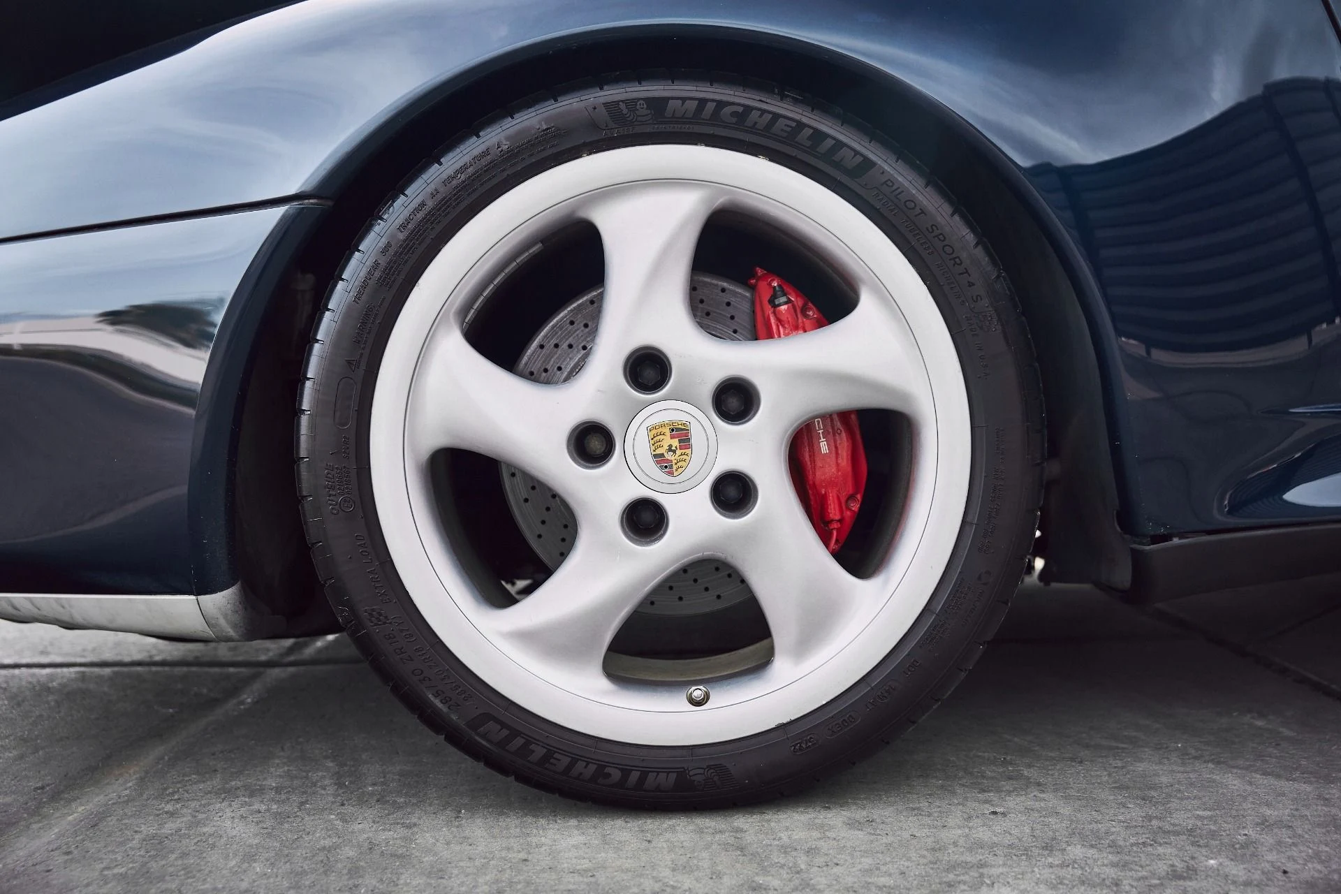 mph031_2674198986_Used_1997_Porsche_911_Turbo_1770864814_847b9846a9