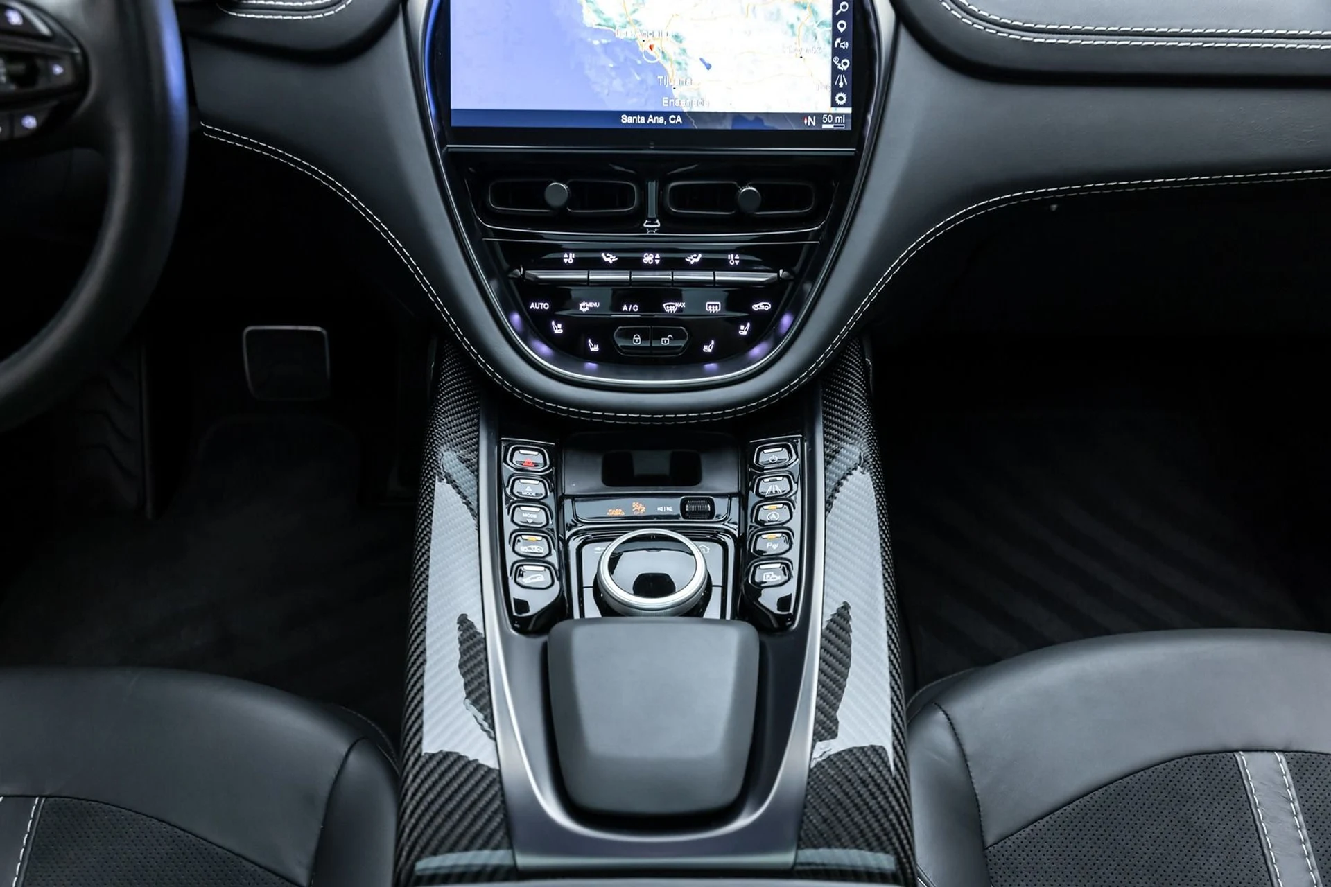 mph031_2675875999_13890_p32_l_3463708635