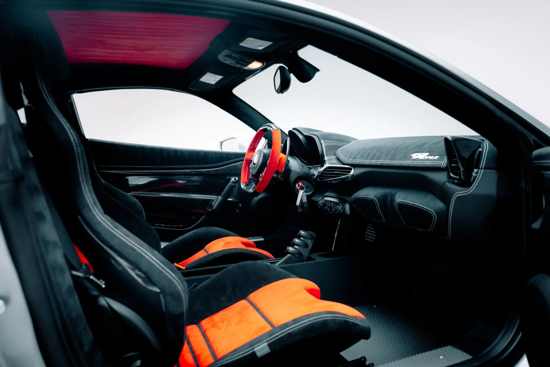 mph031_2681404947_Used_2015_Ferrari_458_Speciale_1764610550_744b830c0c