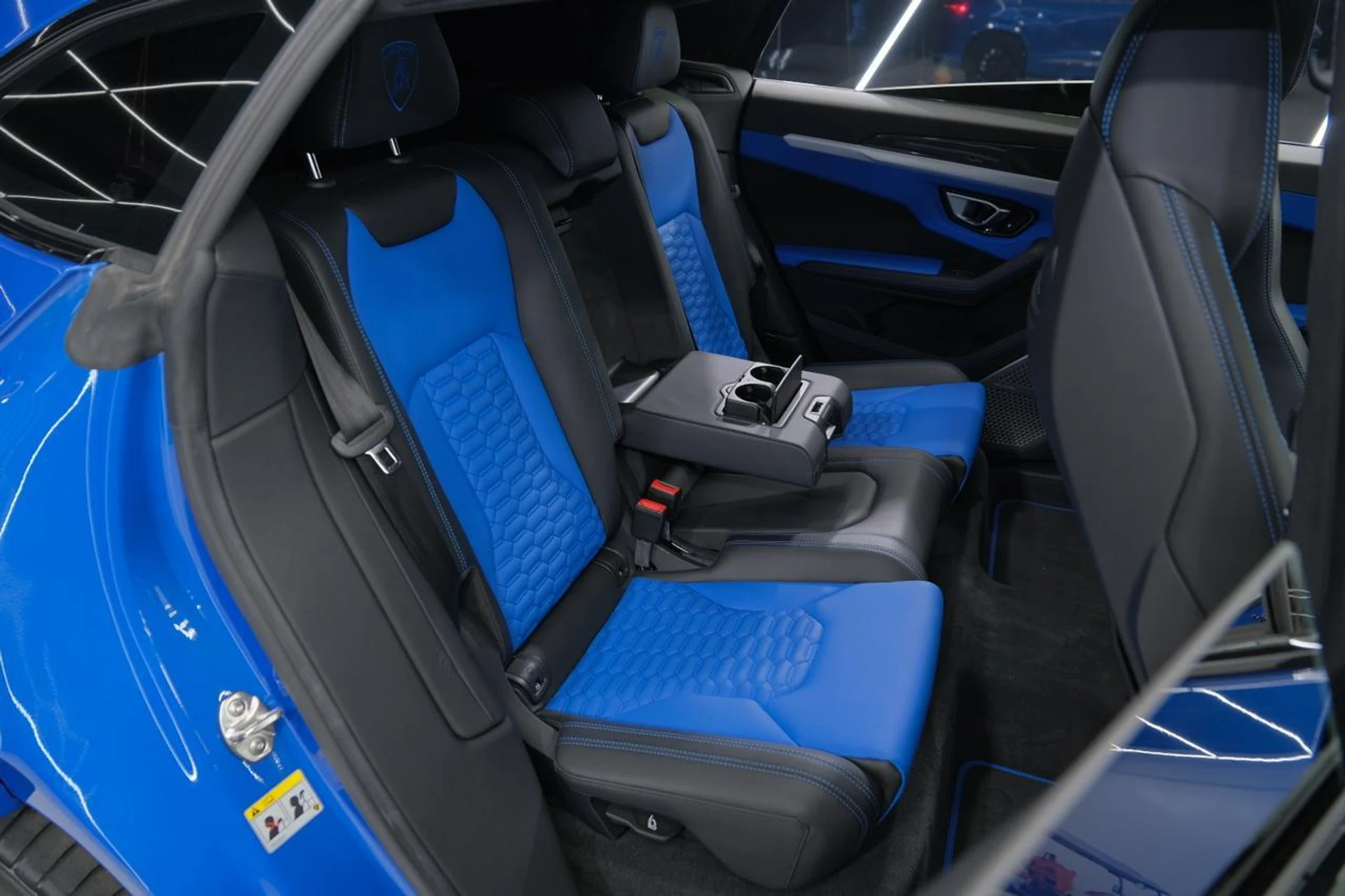 mph031_2681469939_5f51fdfcf3c88a136b02775428c65814_b5ca26f540