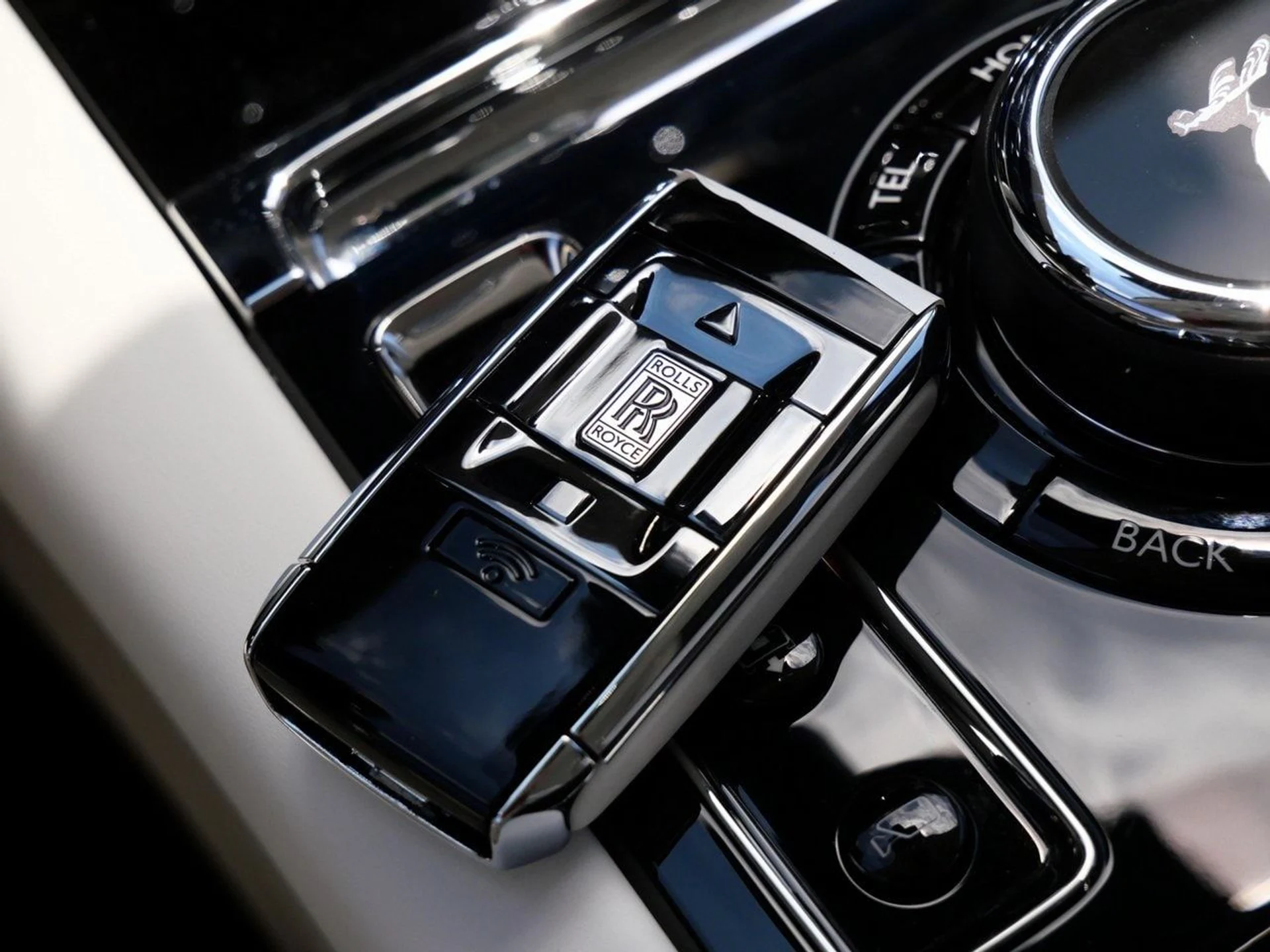 mph031_2682888950_aa29a77e54842692f197250a3def1b5fx_478cf489fc