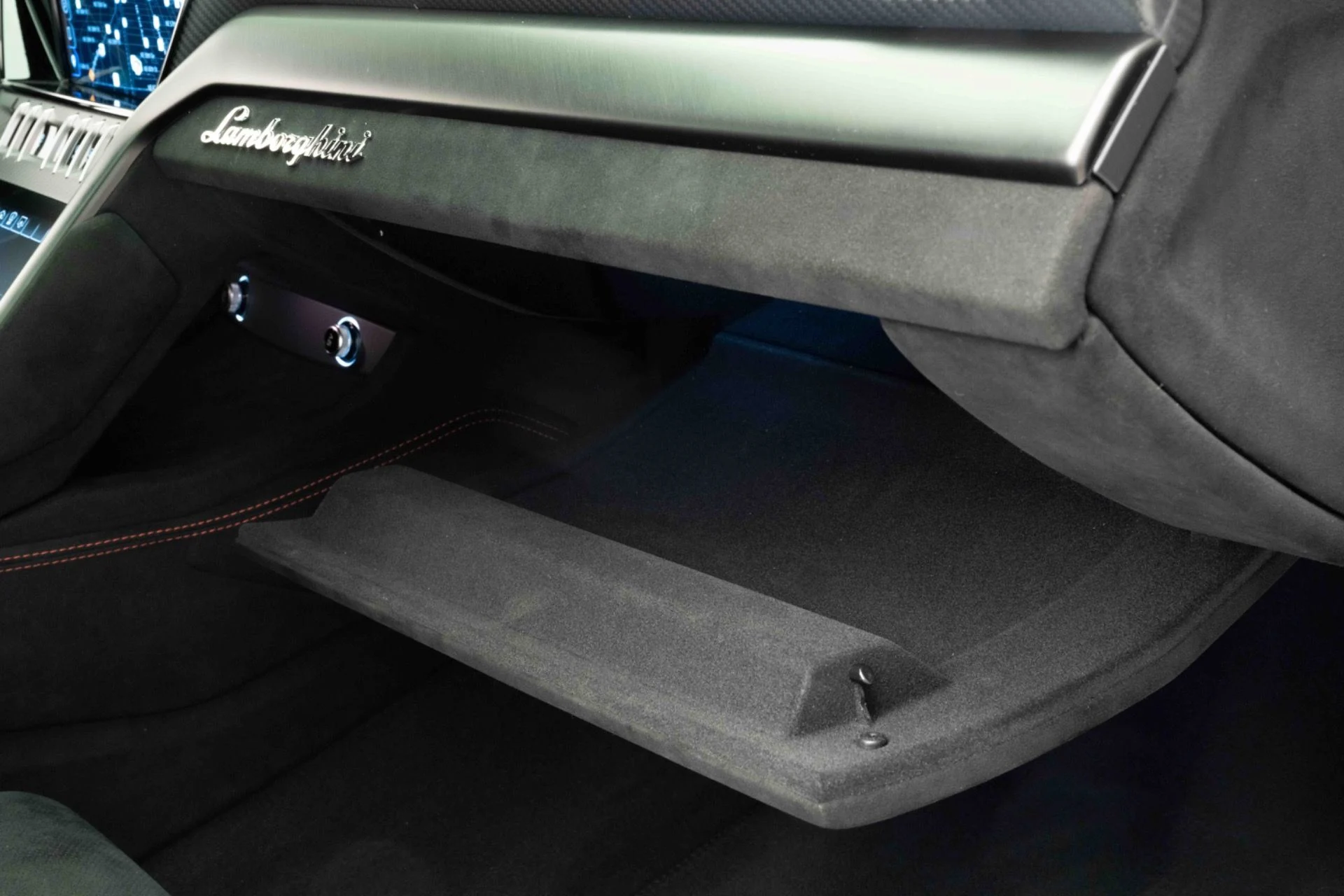 mph031_2683113781_Used_2024_Lamborghini_Urus_Performante_1774028770_c46253cd52