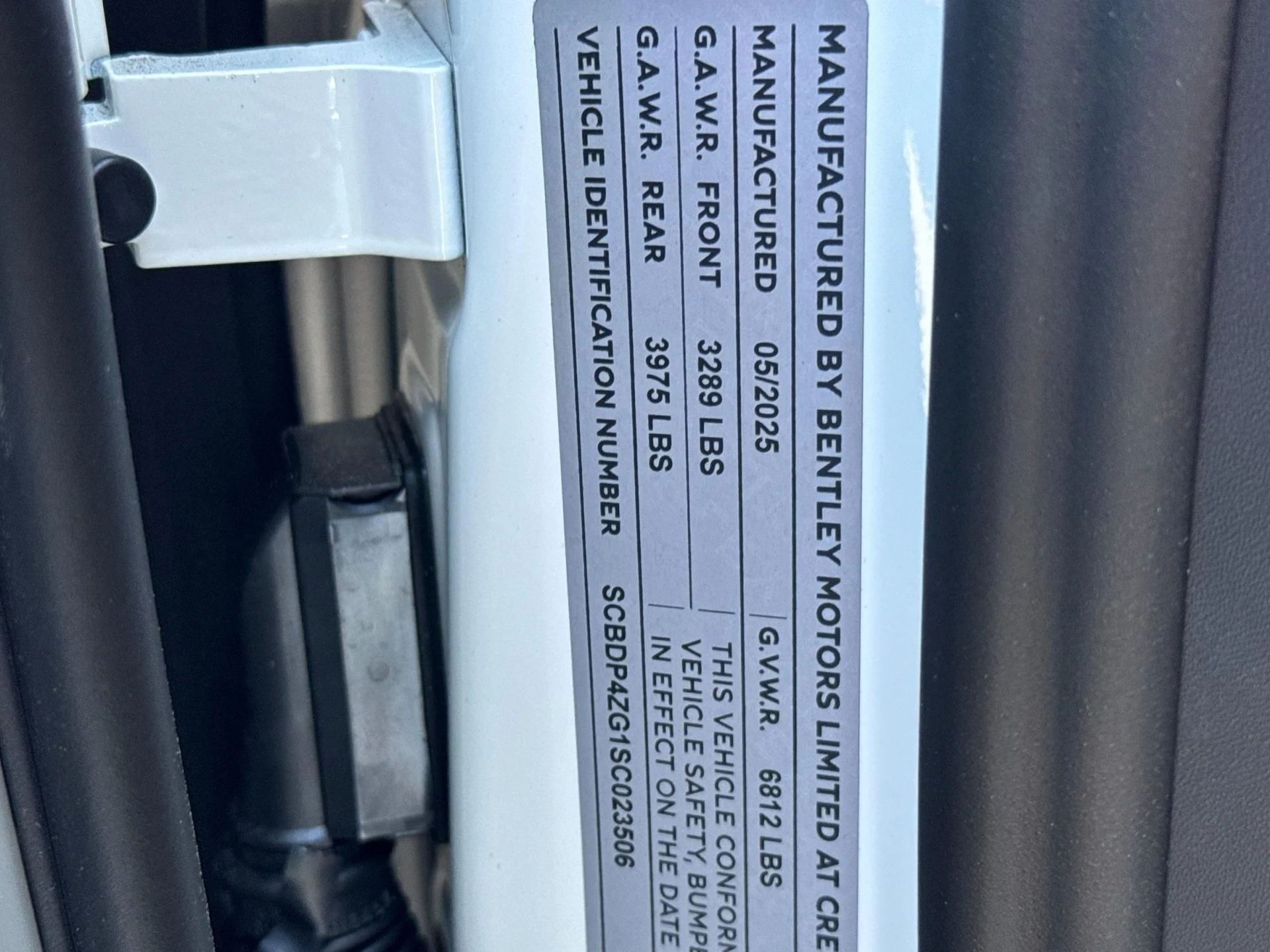 mph031_2687345984_New_2025_Bentley_Continental_GTC_1760603932_448c7a8318