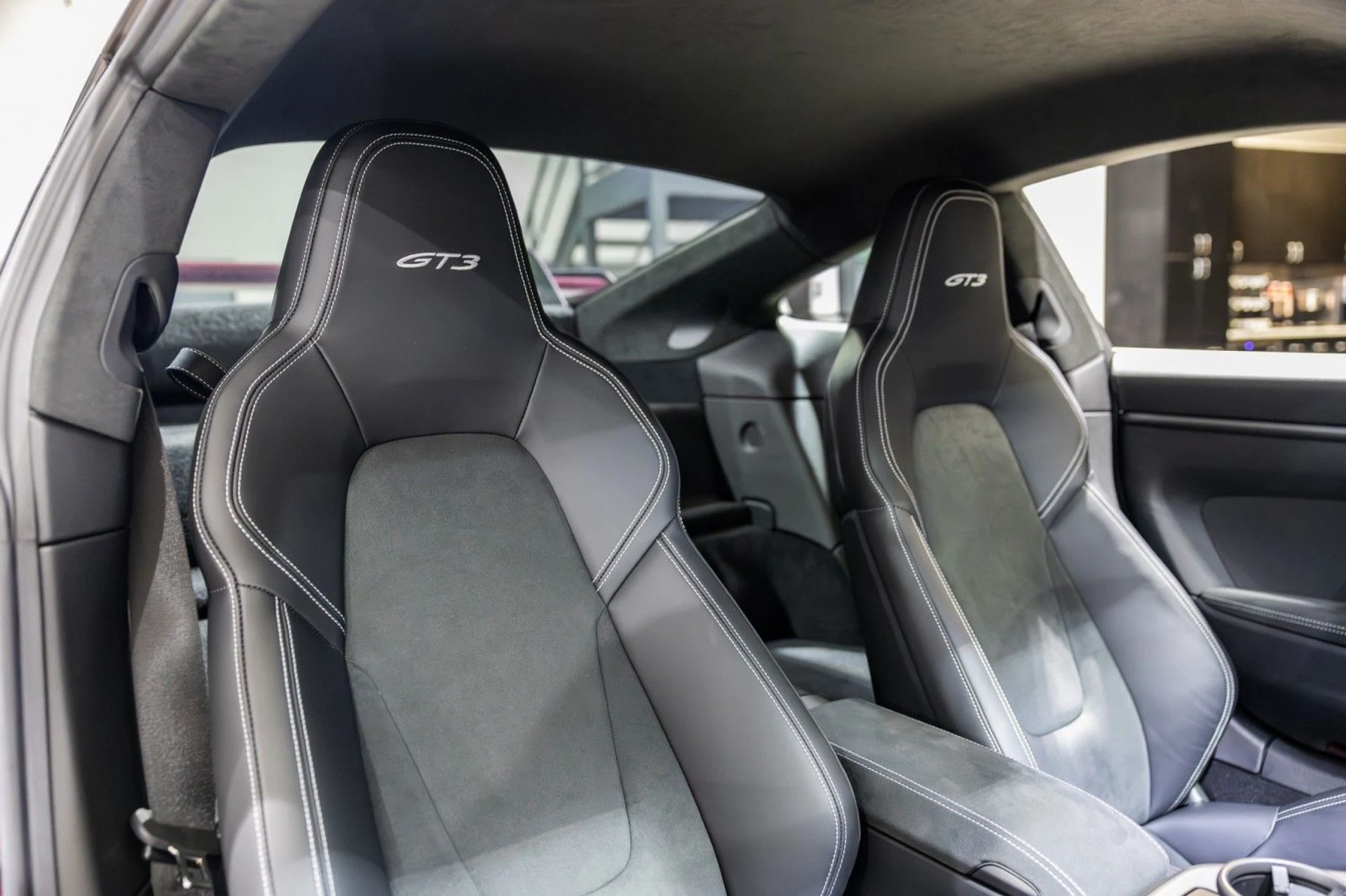 mph031_2688308060_0g_27776d0245