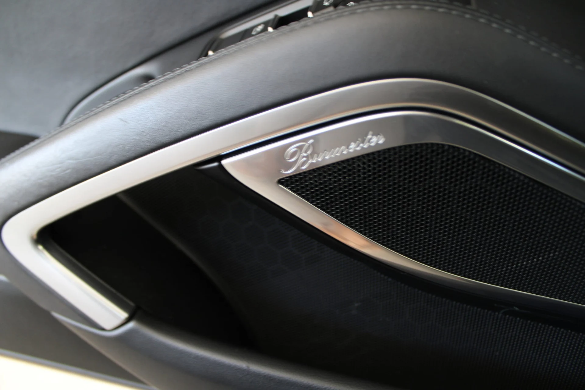 mph031_2689631225_abcb00a30d97a79aba69113c47cf5395x_2cb7c8ed07