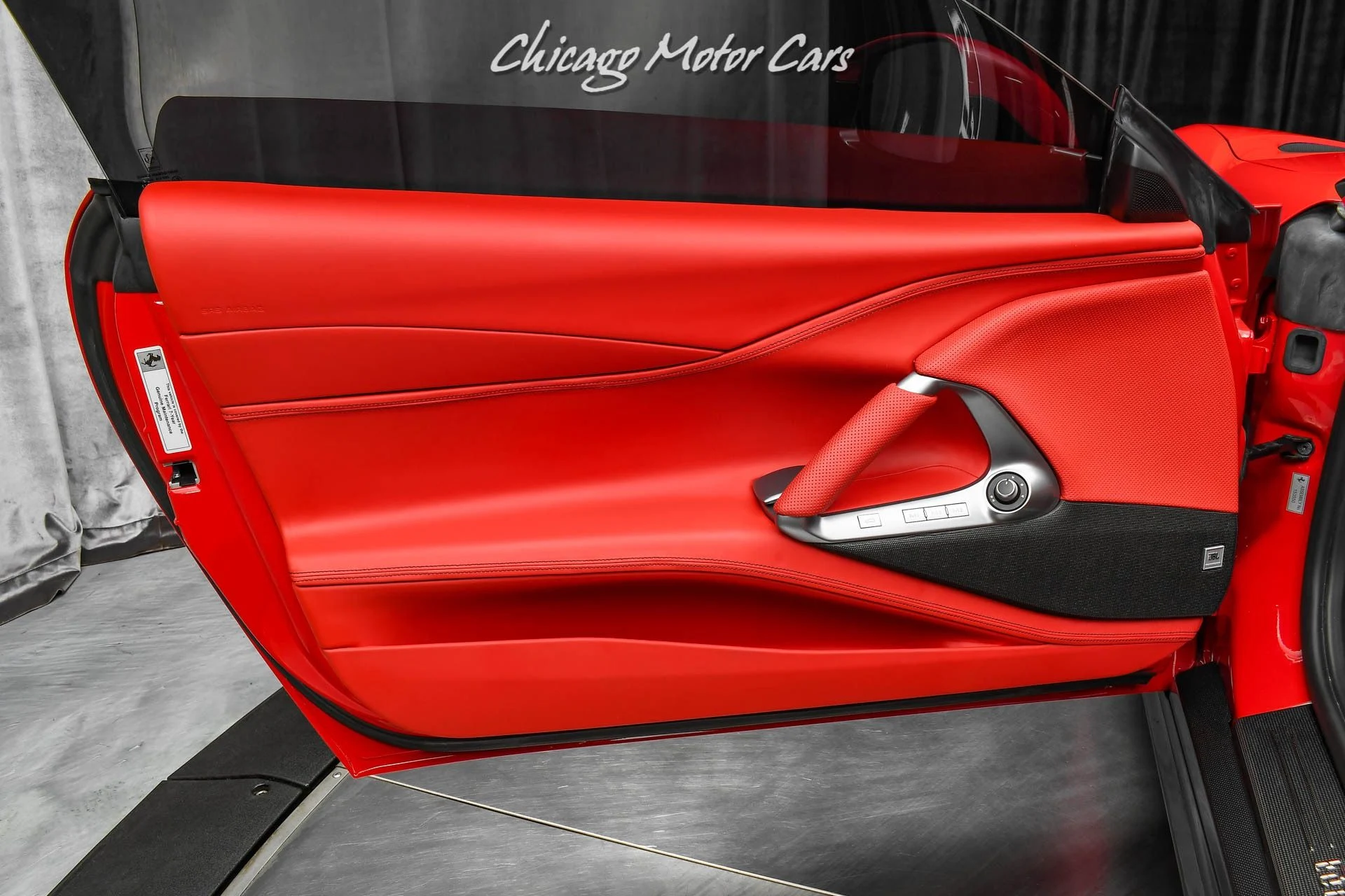 mph031_2691874165_8588_p32_l_51e71ebfa2