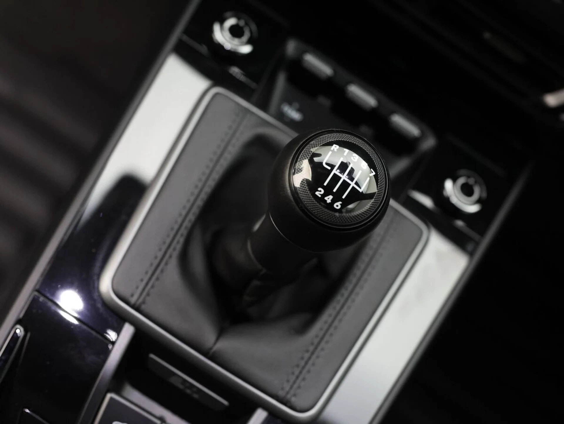 mph031_2701212591_wv87pizqaw0anquhm4mrwr53g2o9_6e31761545