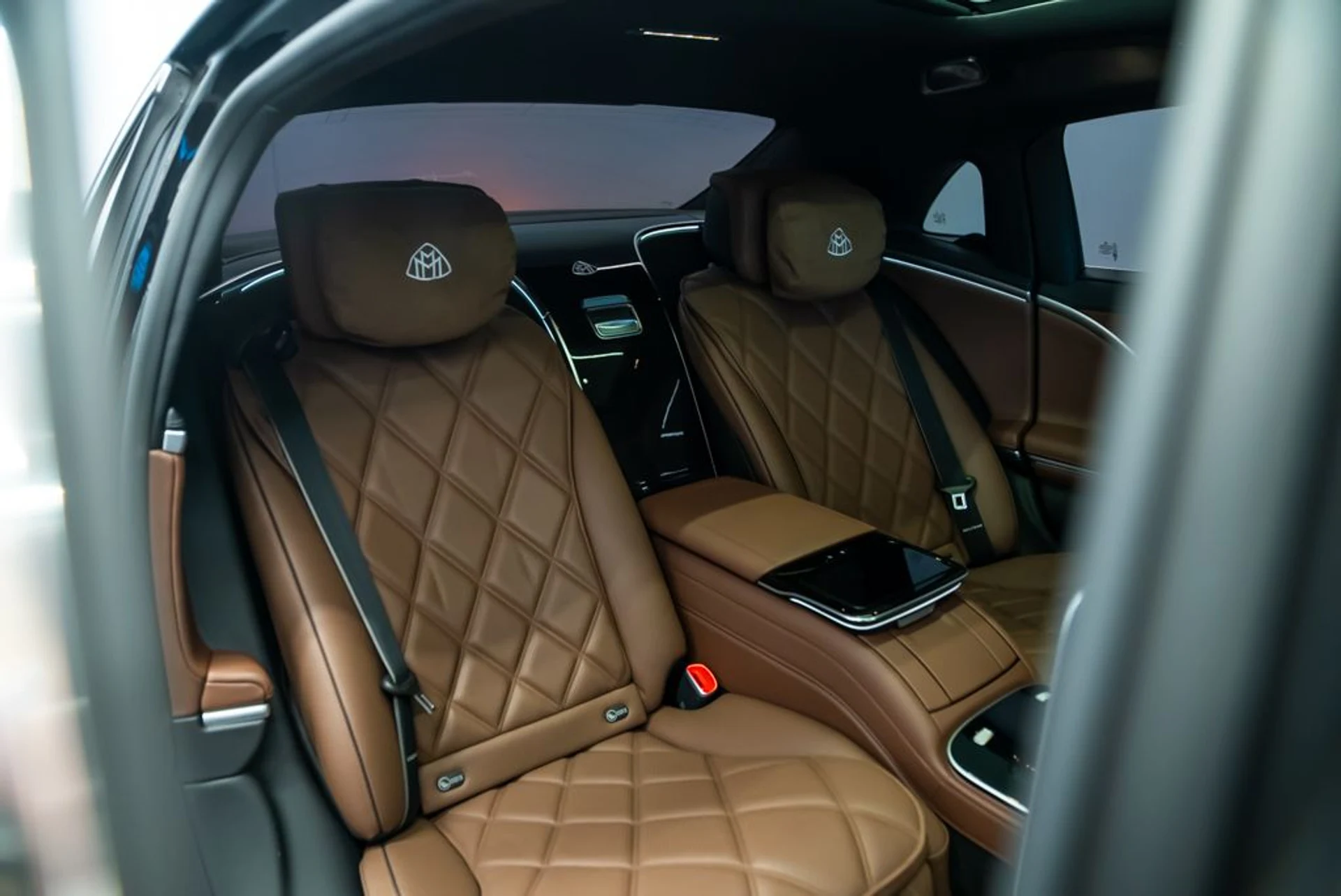 mph031_2709338226_mercedes_benz_s_class_2024_jpg_v_1772208248_625880379d