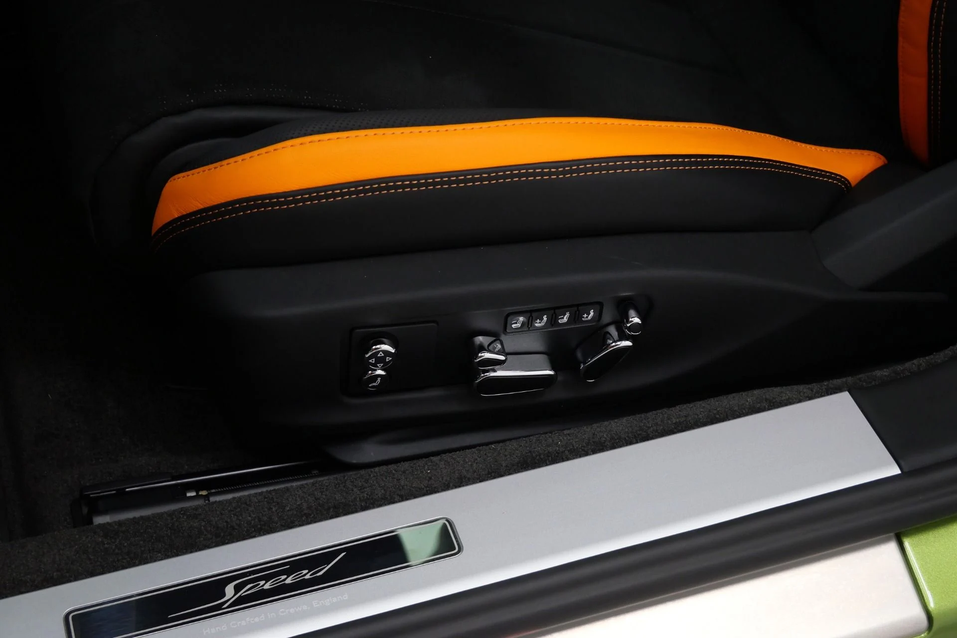 mph031_2716470854_Used_2025_Bentley_Continental_GT_Speed_771_Horsepower_Blackline_Specification_Touring_Specification_1783710635_0db2a3a3dd