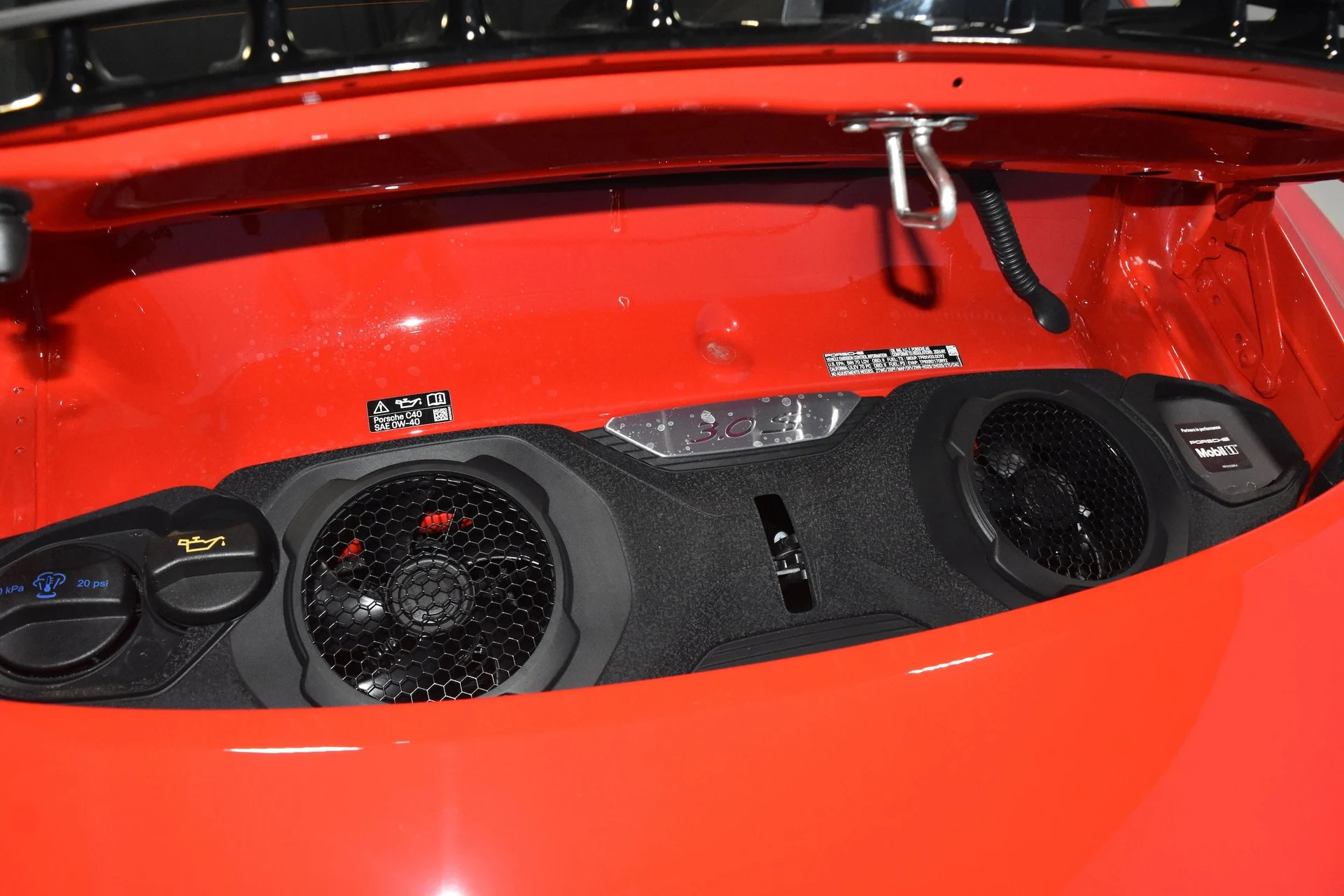 mph031_2738228917_320ef4be49e0802697e248404ebdb7d7x_ec4f062617