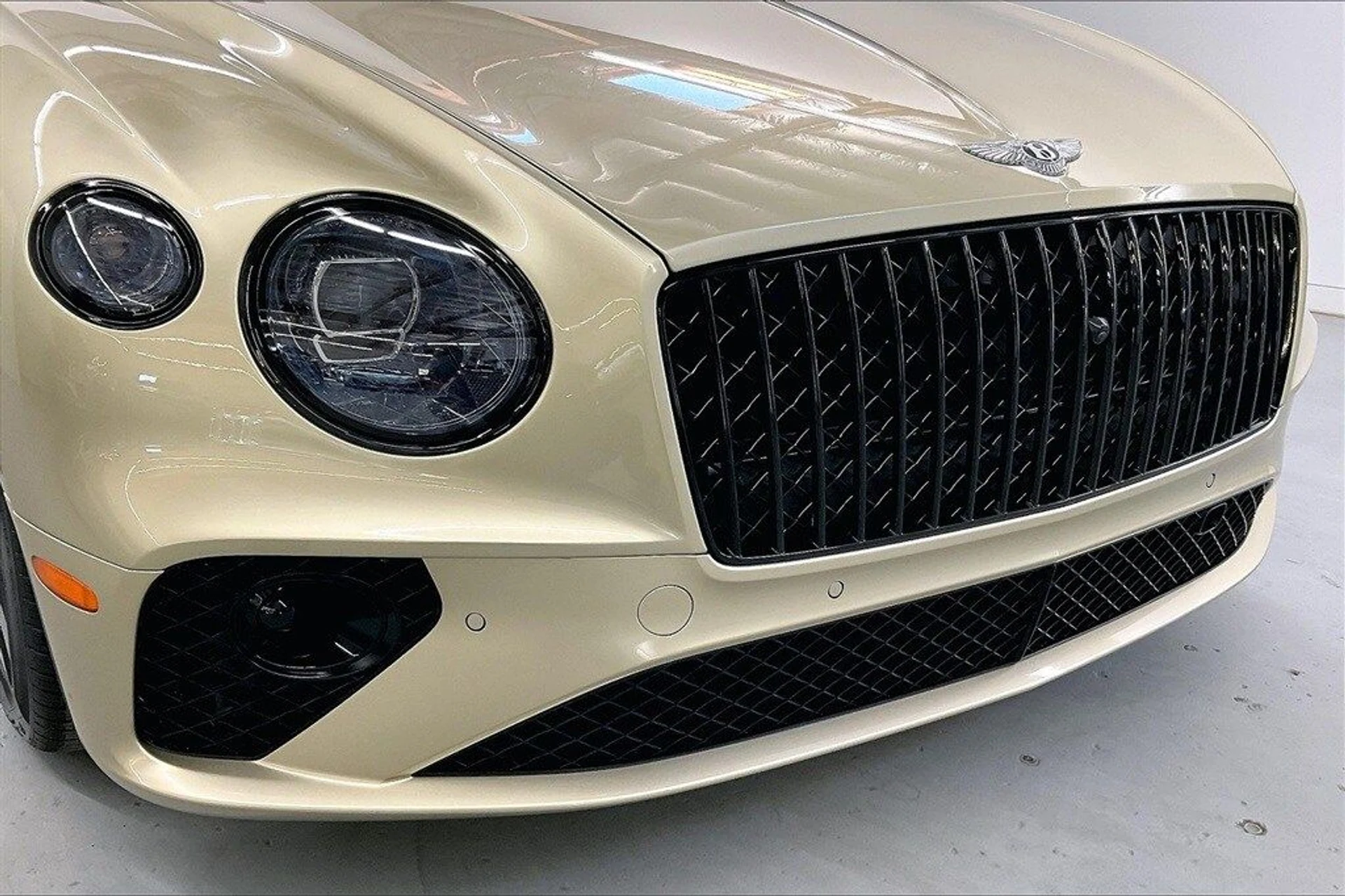 mph031_2741497555_4d57fa3d352178e52b780870be125967x_716c38b5db