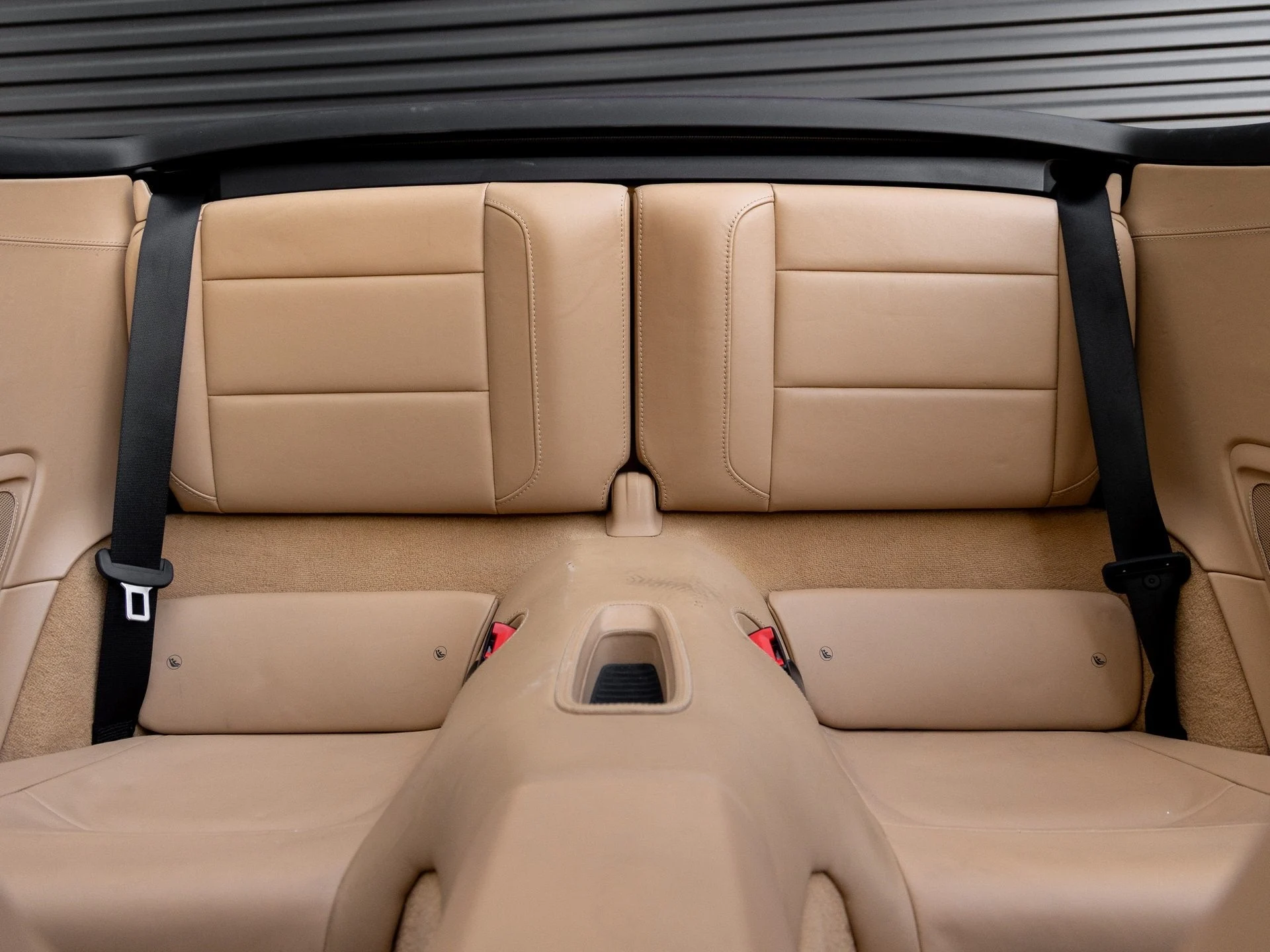 mph031_274744496_32_f09b1a1f25