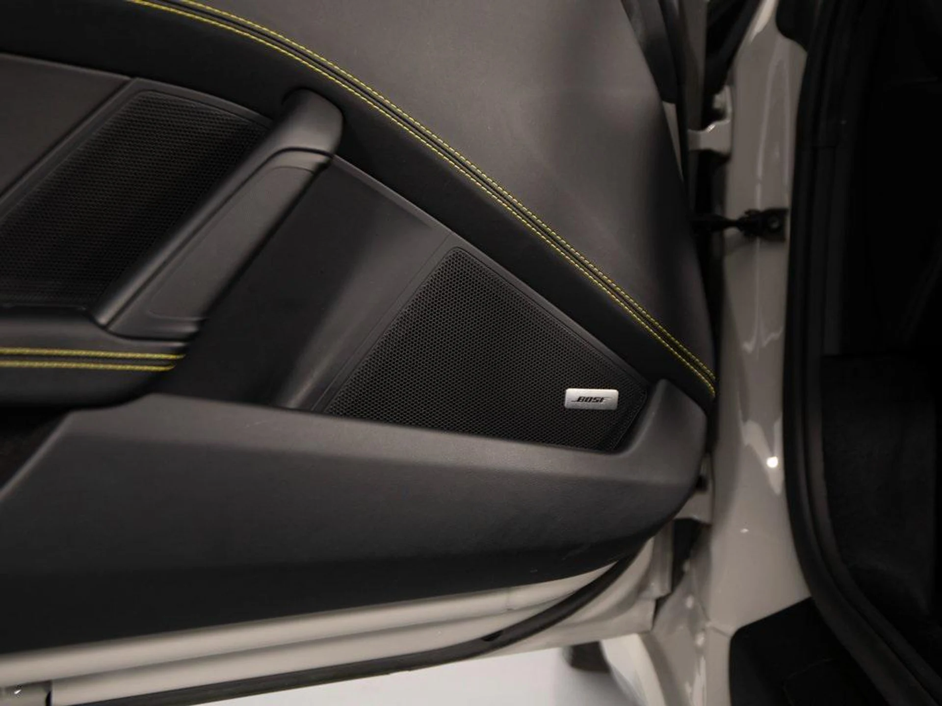 mph031_2748238277_w_Csuv_uvqrk7_Oah5_Yck3t_L65z_LA_372b654cea