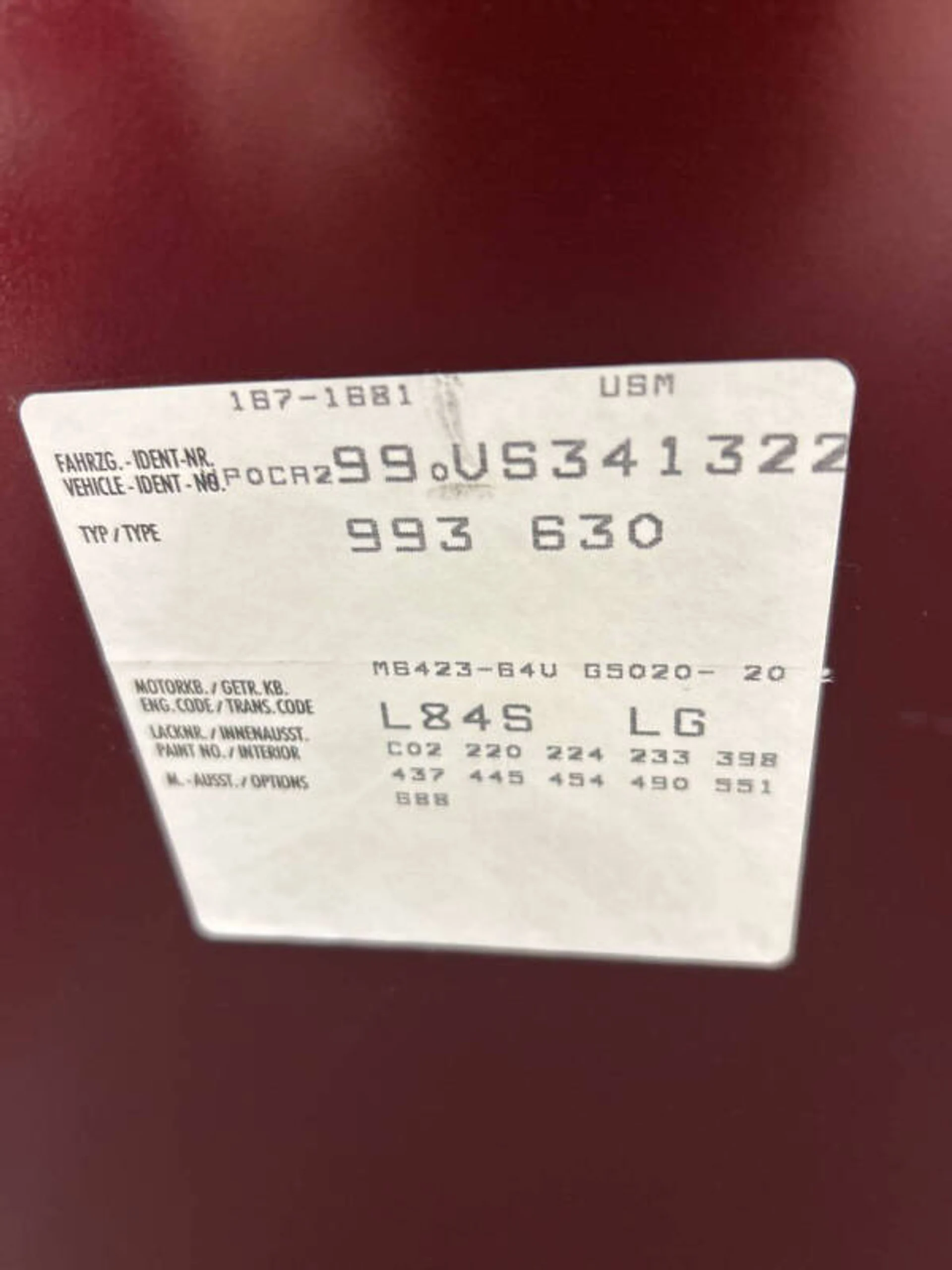 mph031_2756681557_1997_porsche_911_carrera_2dr_convertible_259fde8535