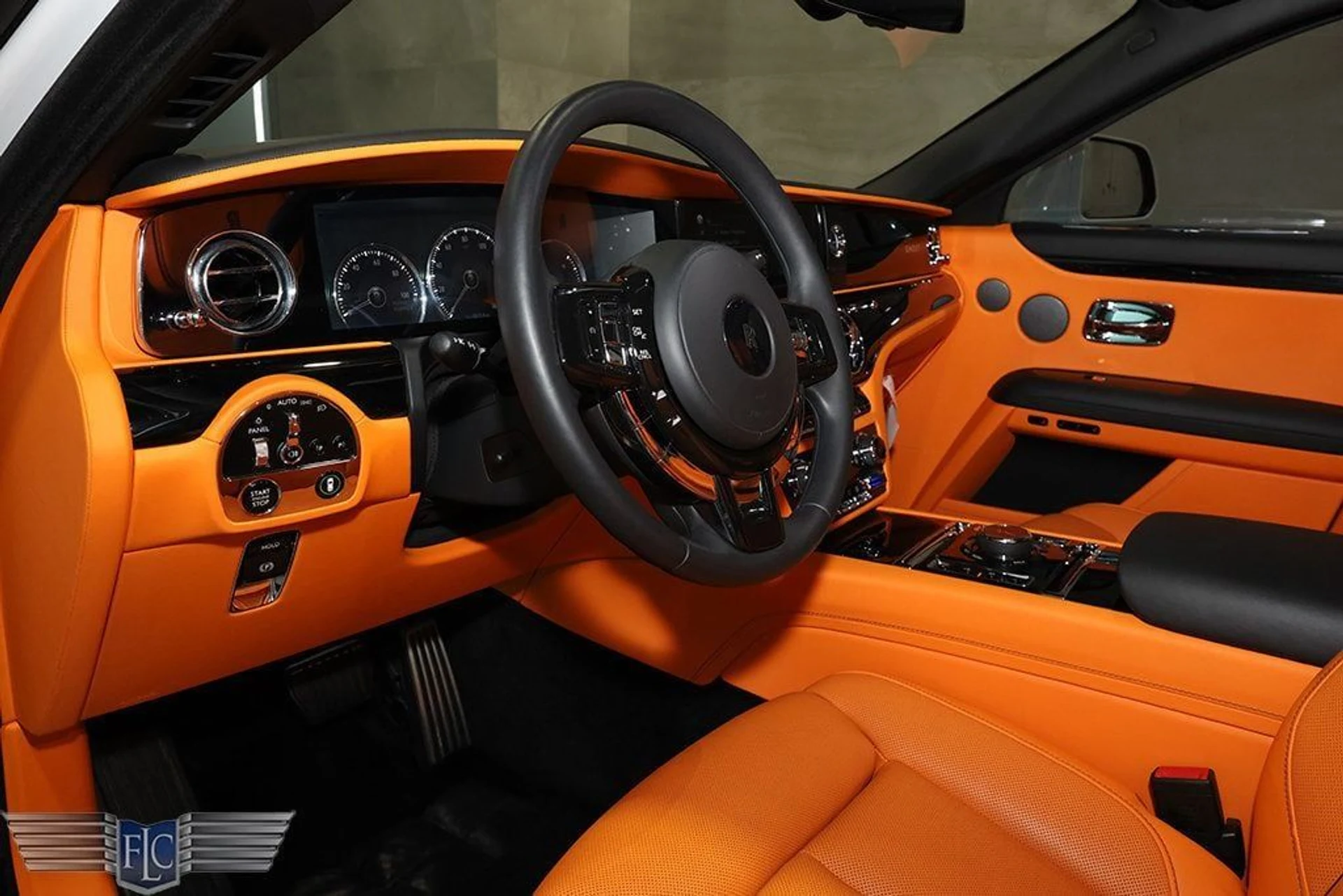 mph031_2762772716_used_2021_rolls_royce_ghost_withghostpackage_9689_21336772_32_1024_229479d69e