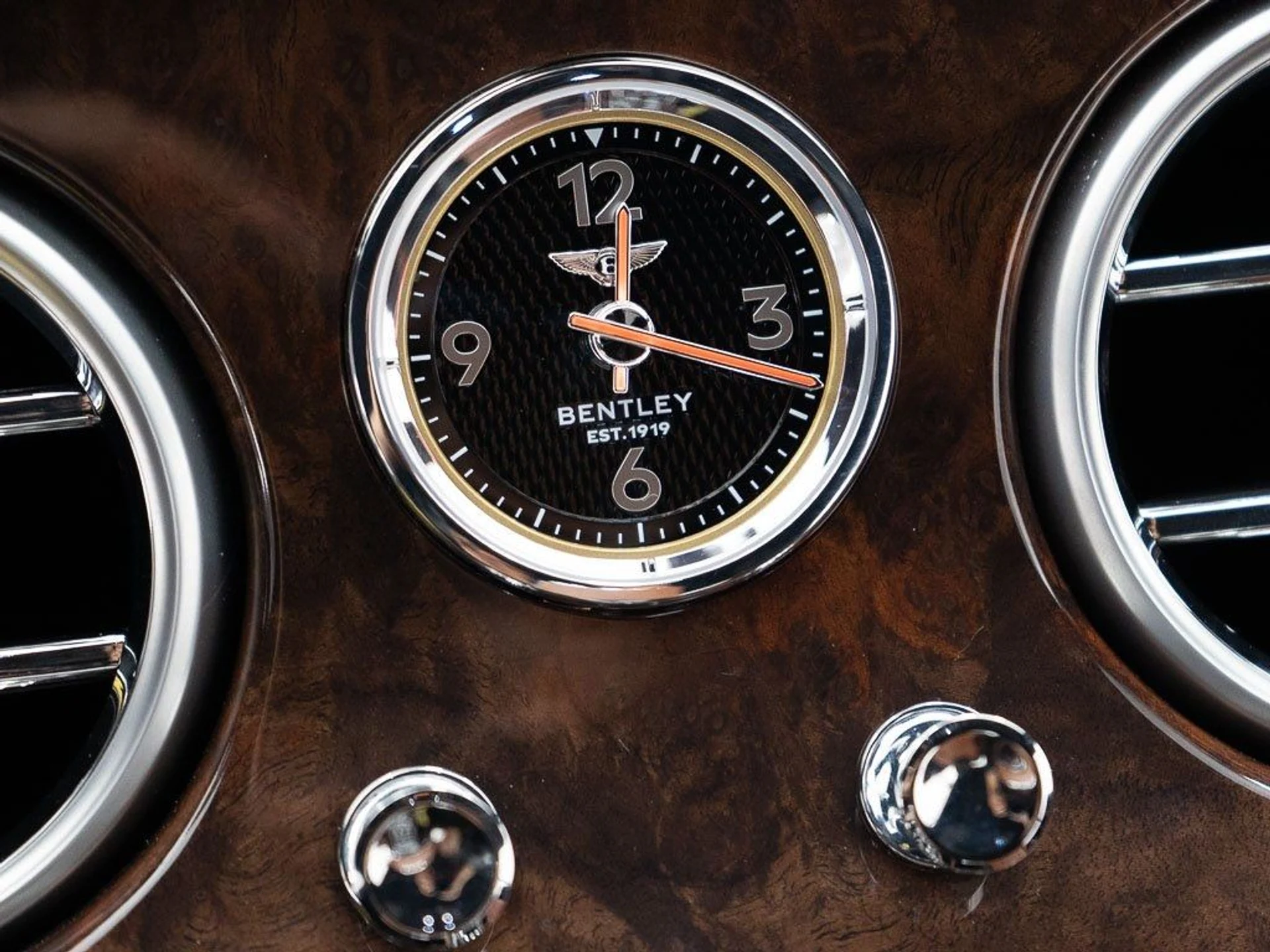 mph031_2764904229_324699e69eb6a4a18ecb274545fdf5b2_ea2177ba89