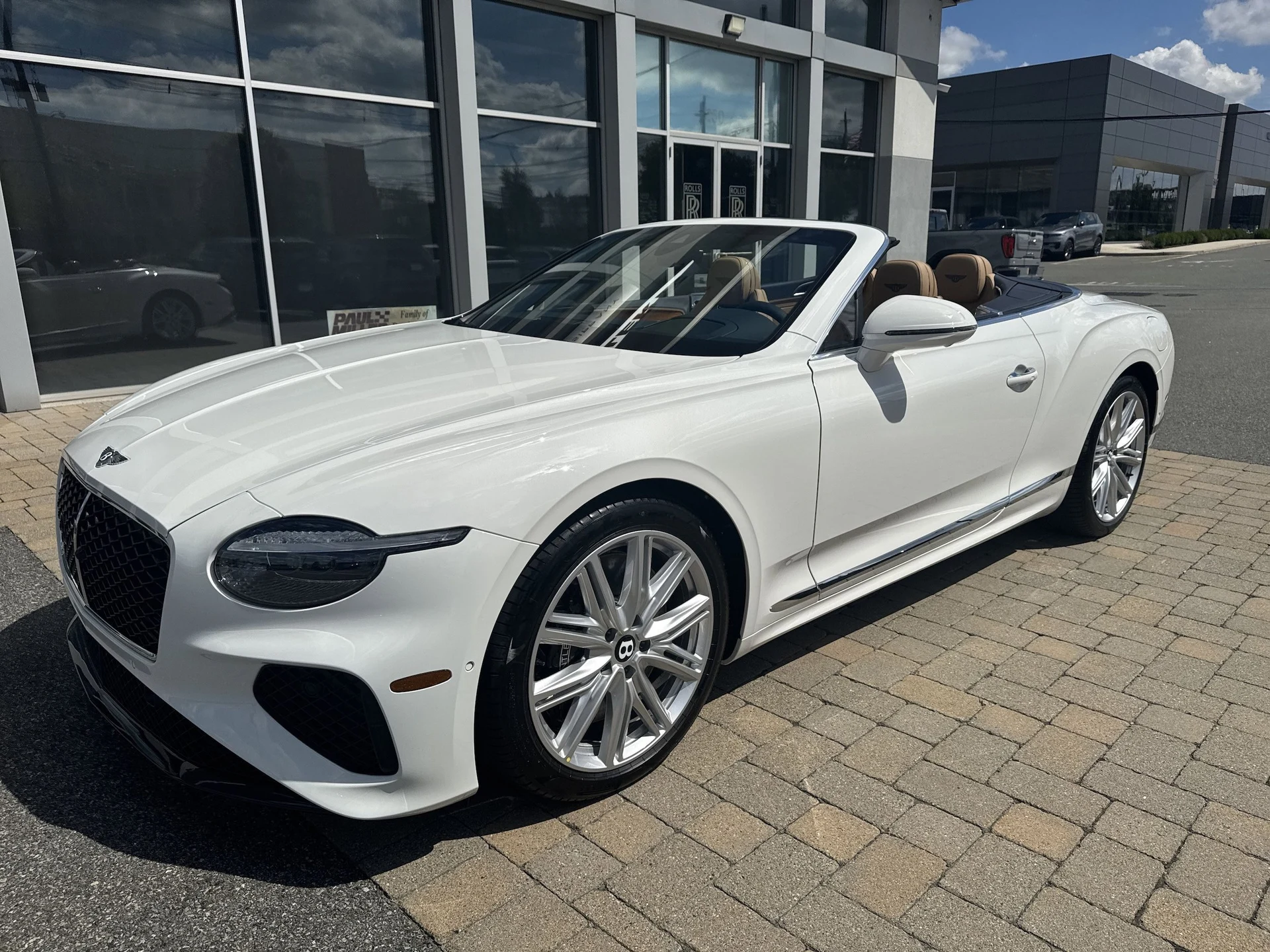 mph031_2778031156_ba06ddcd14a9b152038848c1d98074acx_5e21dc85e4