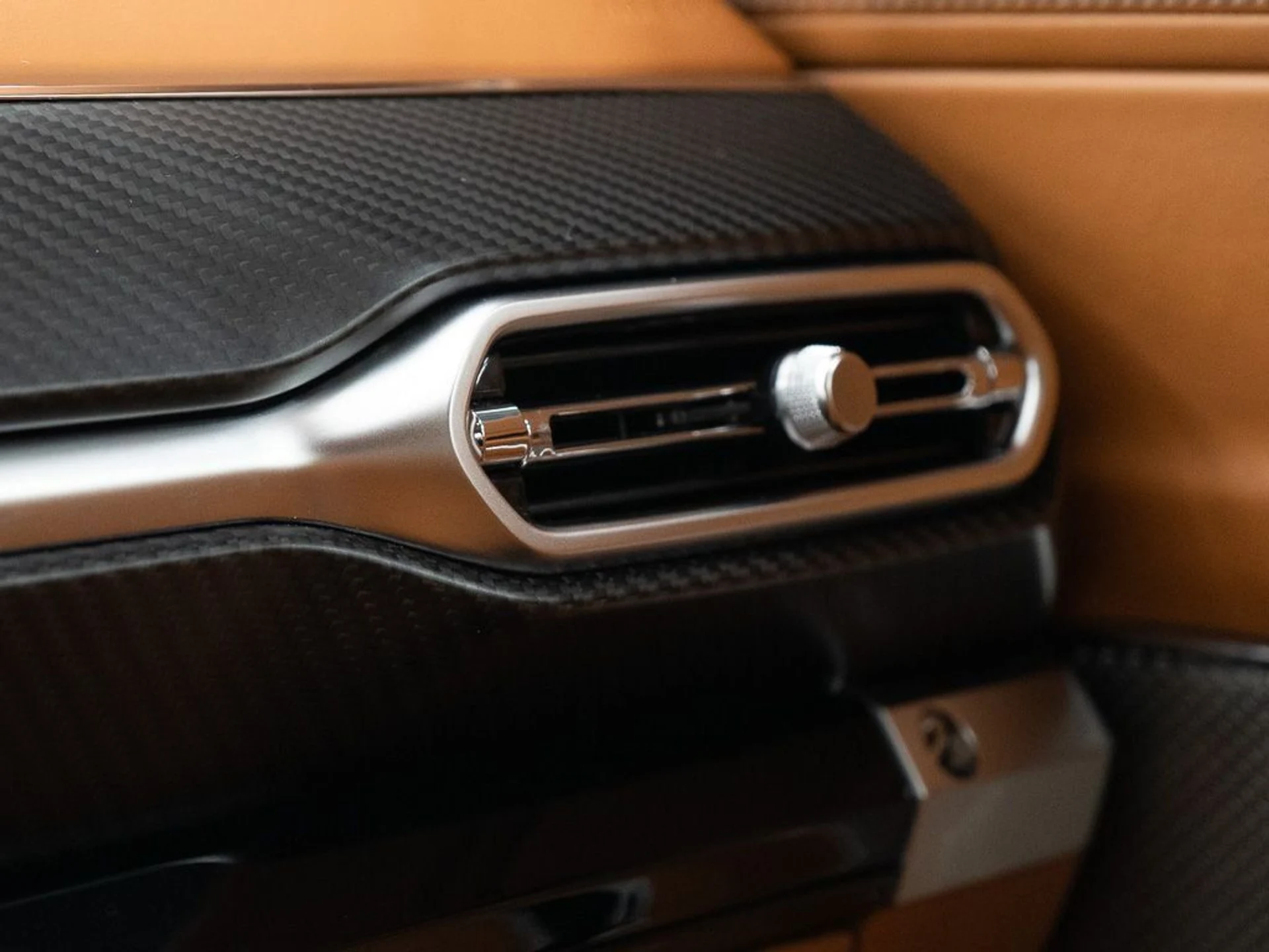 mph031_2780371619_a299684423df8185303040a2c8728545_ae265afe6c