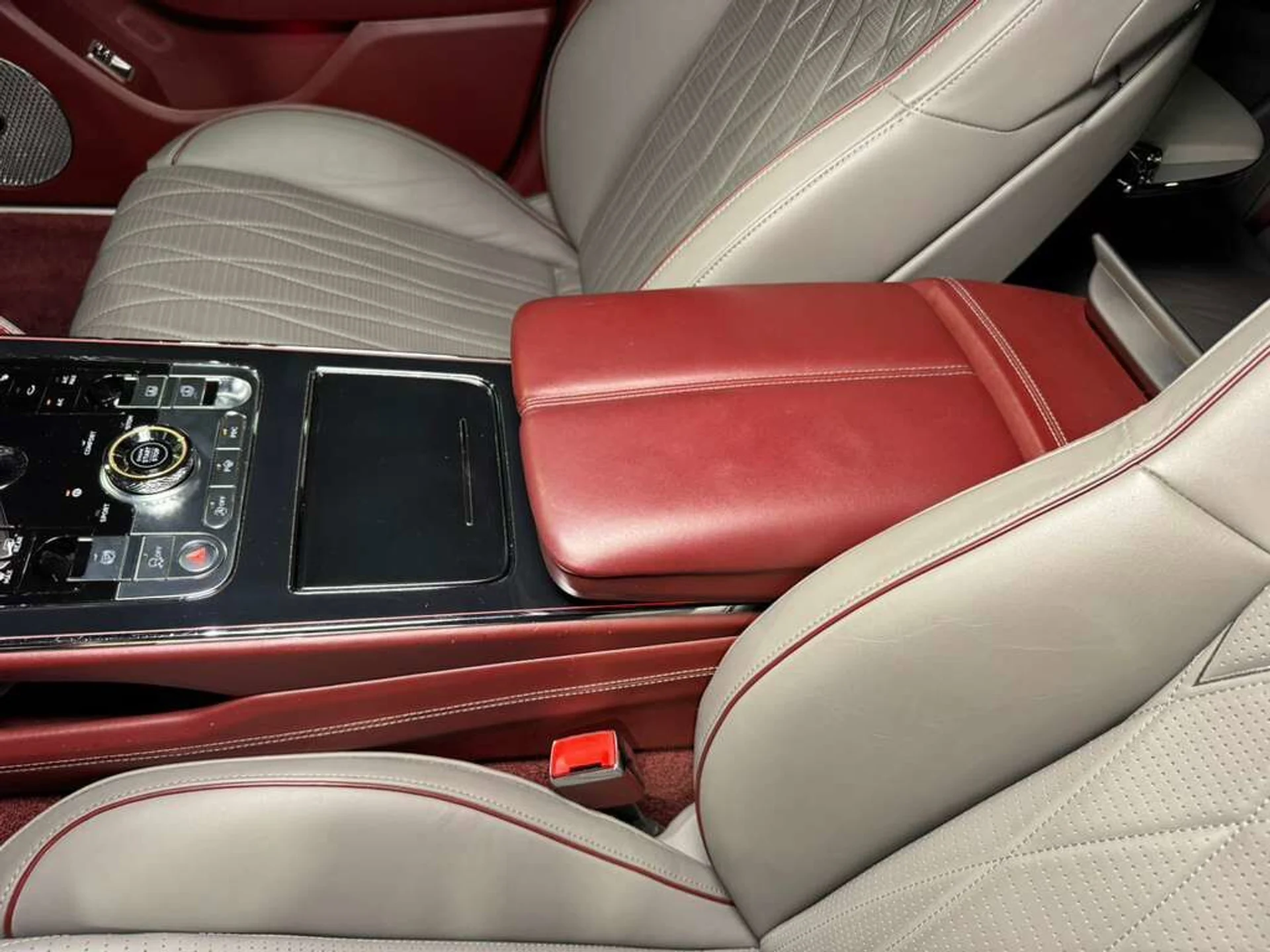 mph031_2780780455_1aff59e1a13cbaa391e7787bf84010ff_0f7f470133