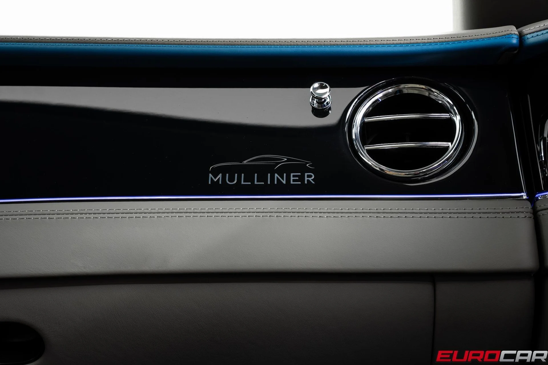 mph031_2784197329_image_32_cbd45b82d5