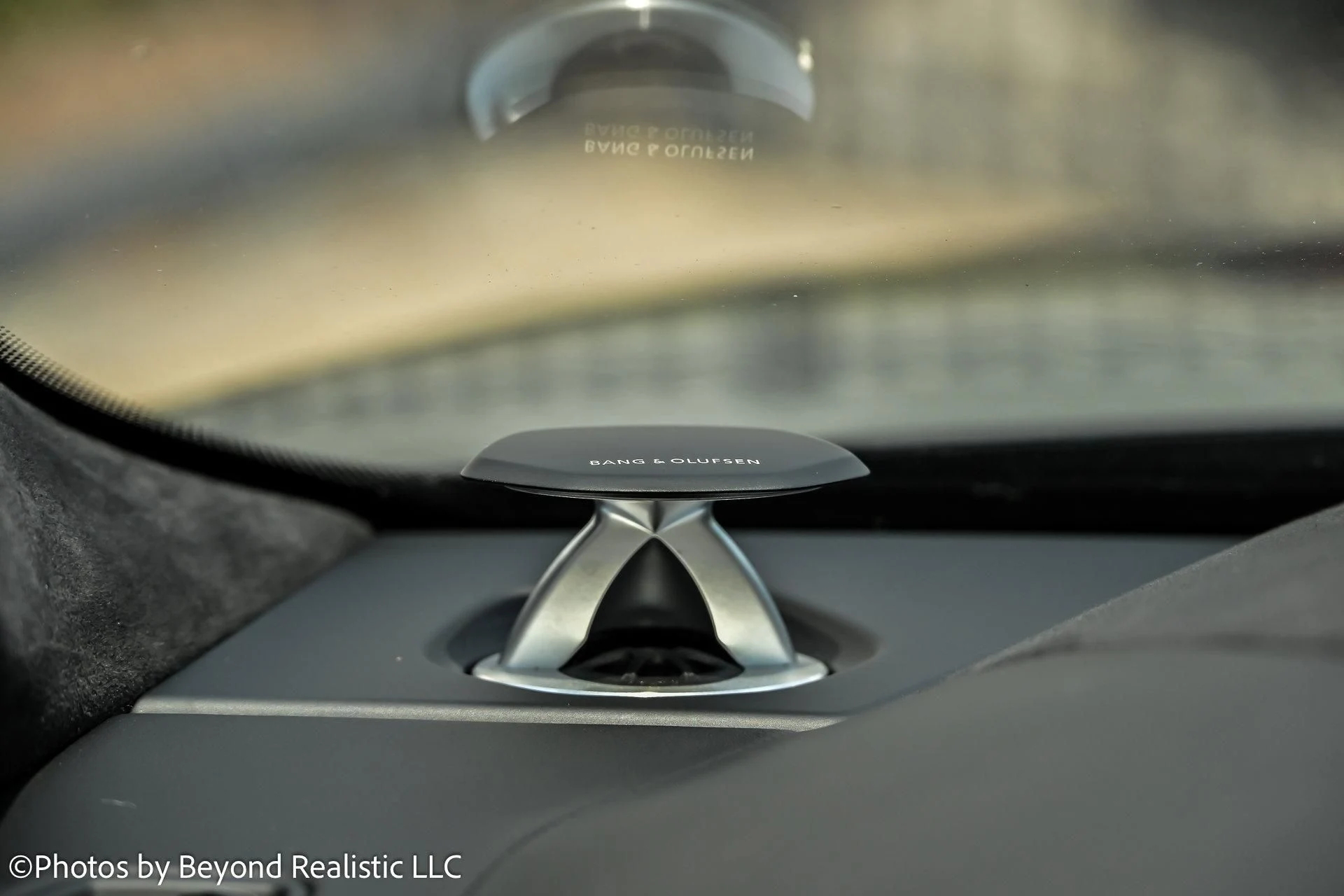 mph031_2789741693_Used_2022_Lamborghini_Urus_1754726507_ab89c69d5d
