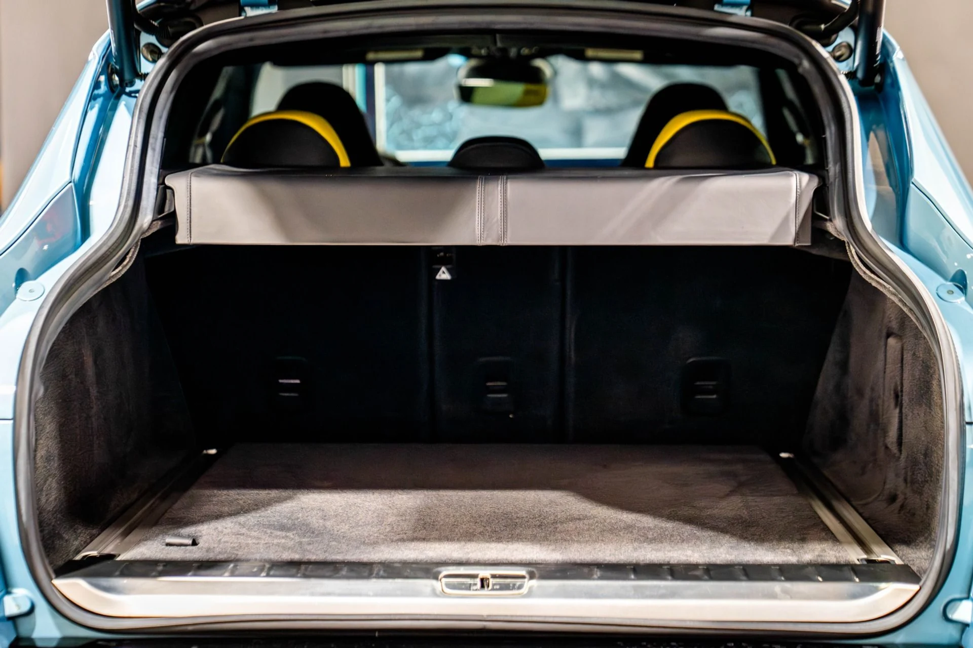 mph031_2799467108_Used_2023_Aston_Martin_DBX_707_287586_MSRP_WARRANTY_OCT_2026_1787152917_b441420e6b