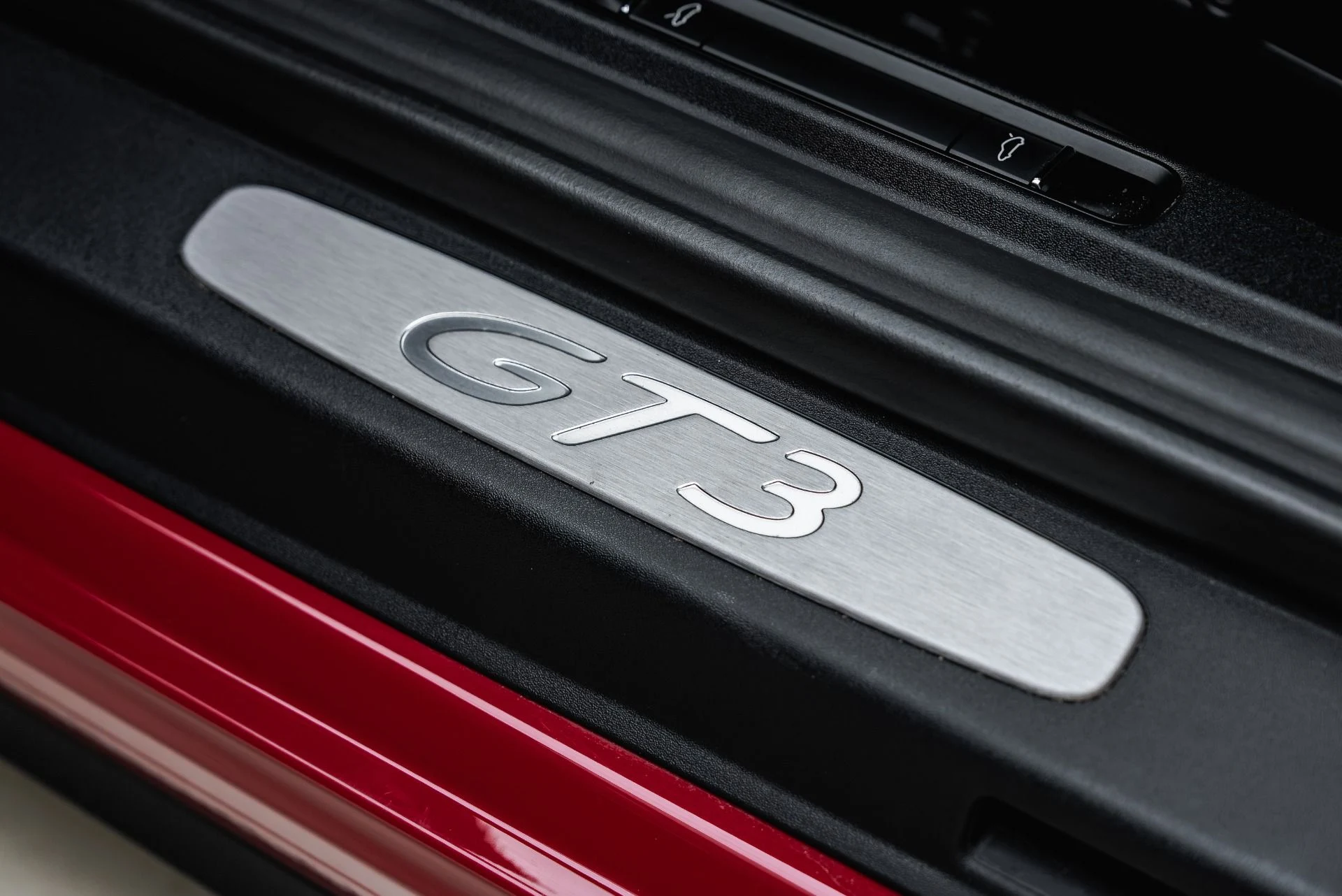 mph031_2805431524_Used_2019_Porsche_911_GT_3_1784182083_0dd557987c