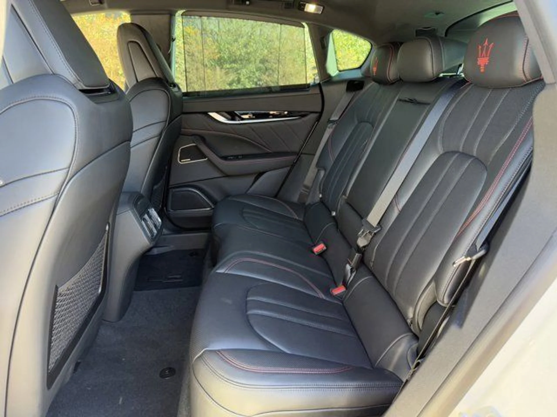 mph031_2812288999_2684b373c3e244cf89f43785ef1ed57f_f5bb35a2a2