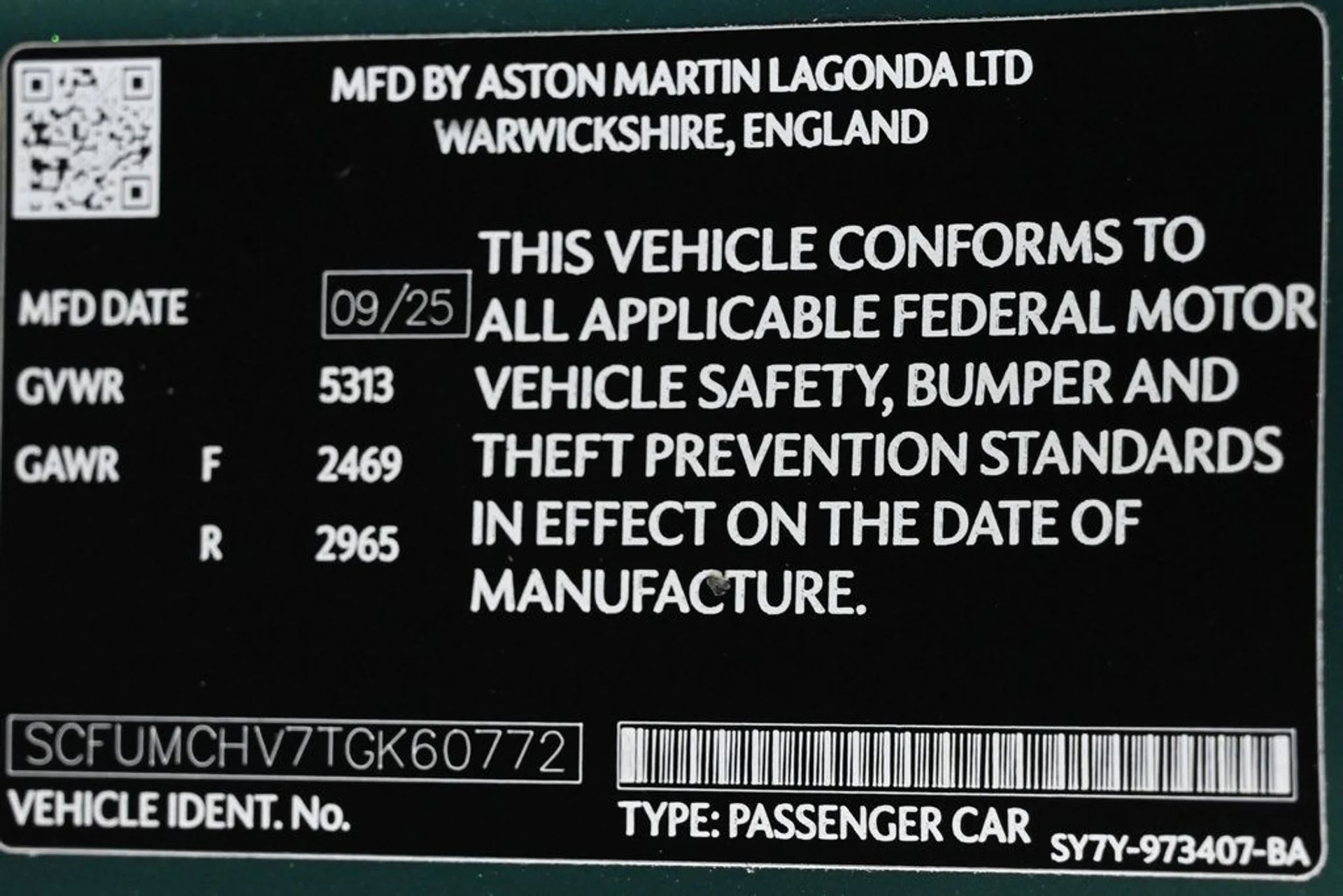 mph031_2816129900_new_2026_aston_martin_vanquish_volante_11350_22936963_31_1024_b23fafc29a