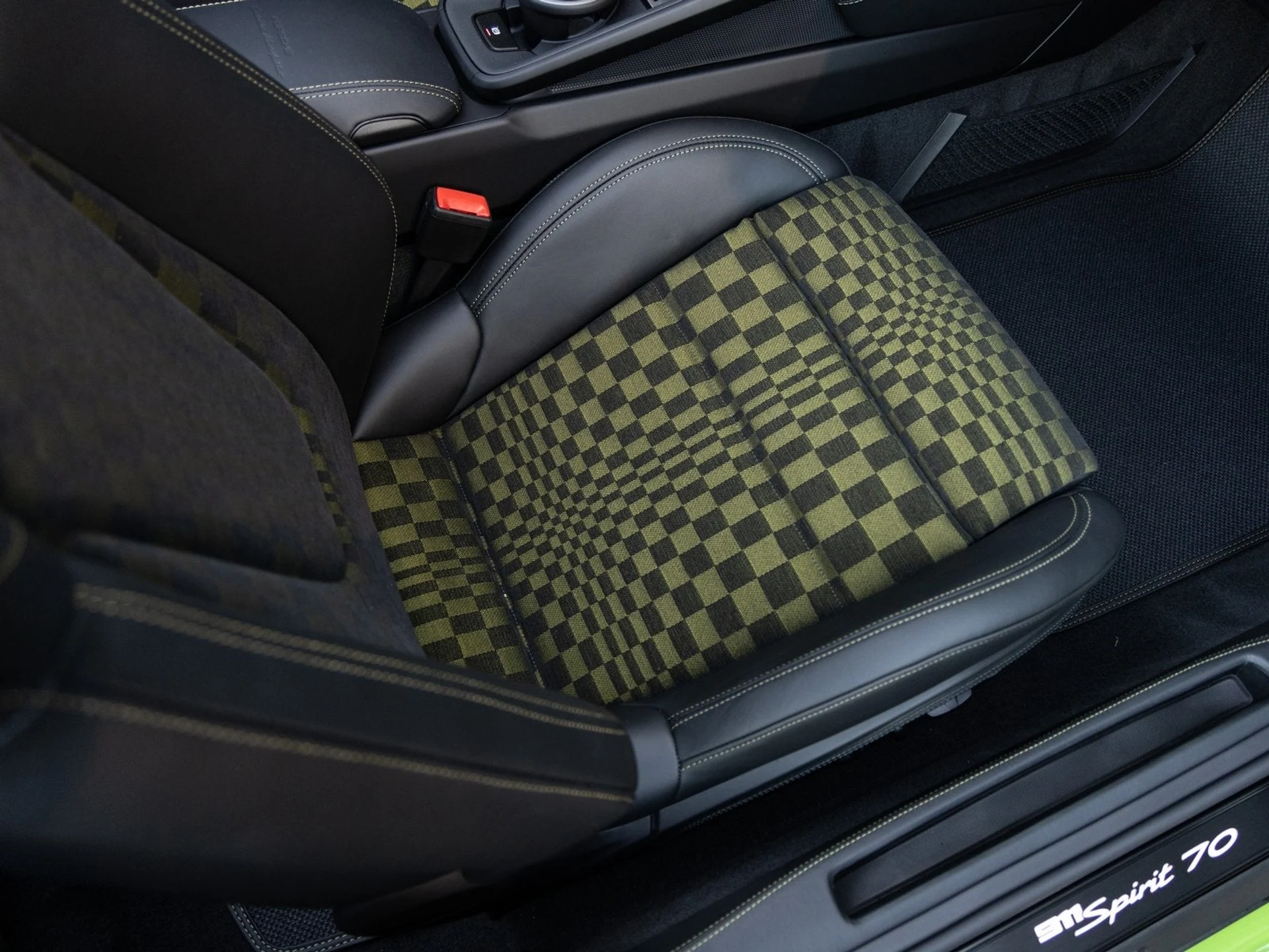 mph031_2818232168_32_d71d78fb00