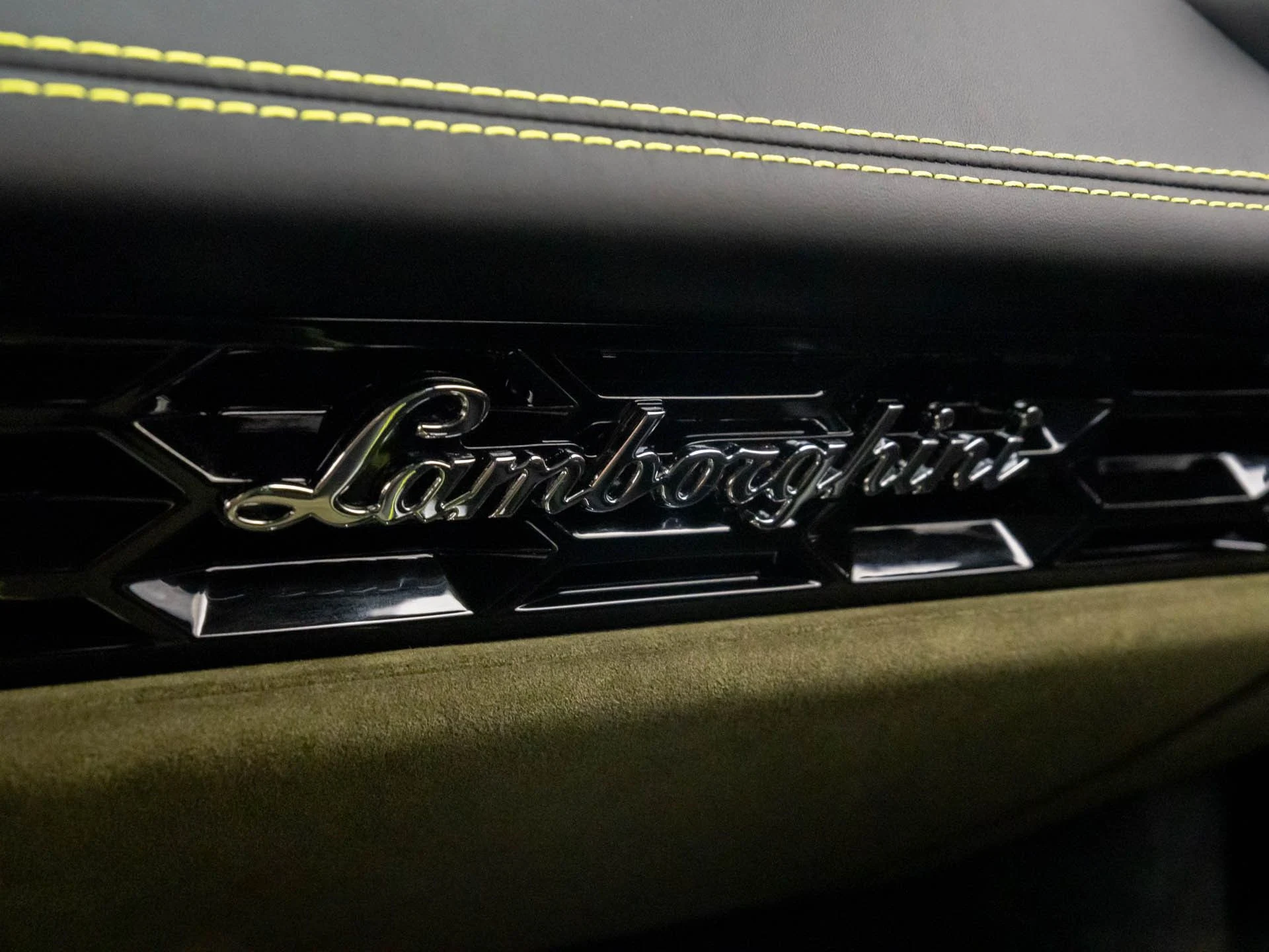 mph031_2826446991_89f67e987c4cde454a31c9dd43beeccex_3a982864bd