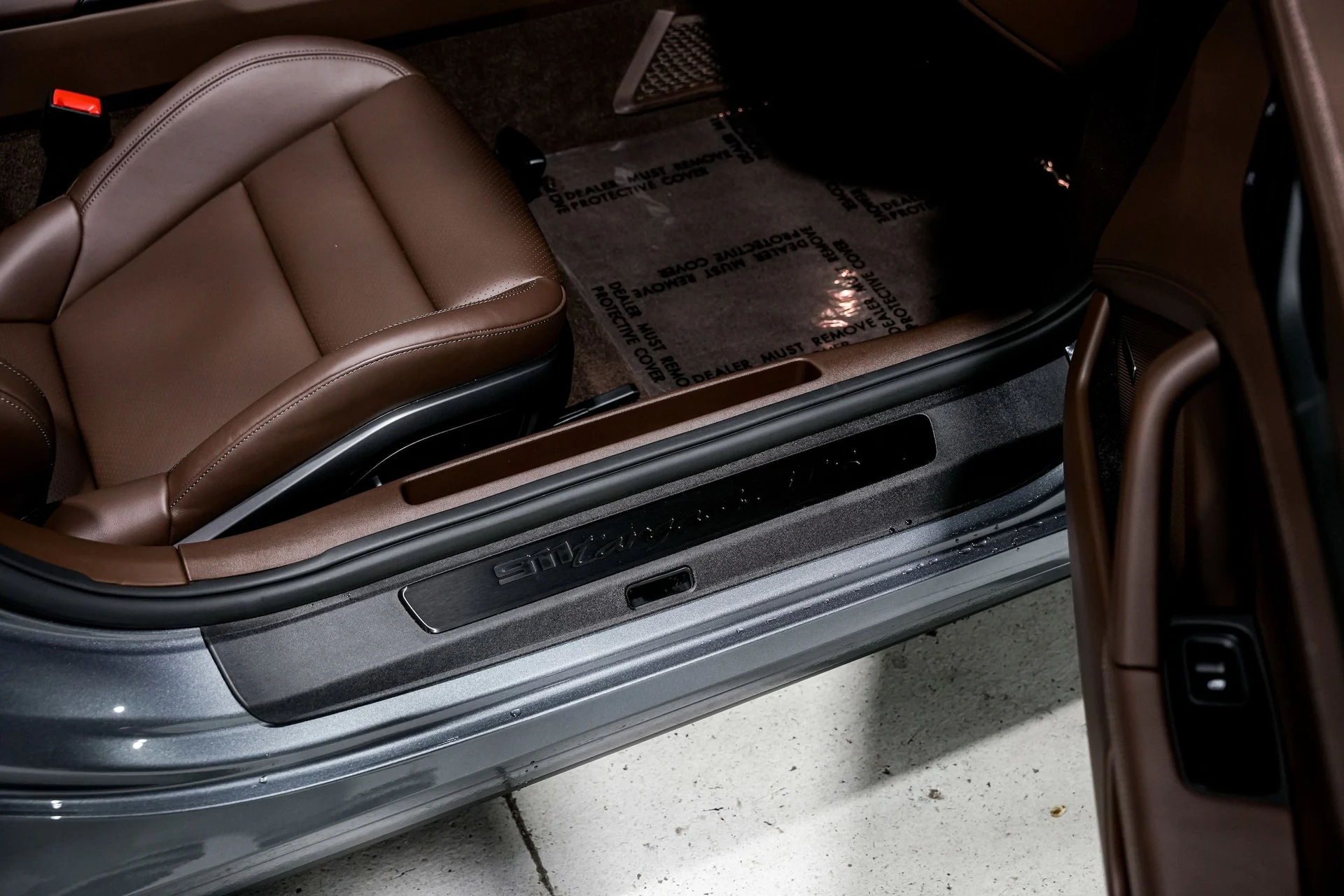 mph031_2834440223_c05aa59356abb7e87c07487e52dab144x_340558f48f