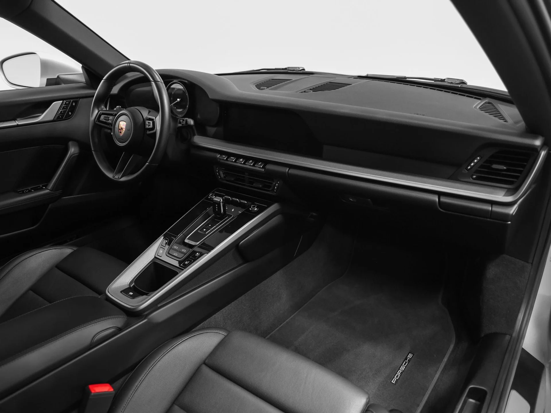 mph031_284070499_32_655f321861