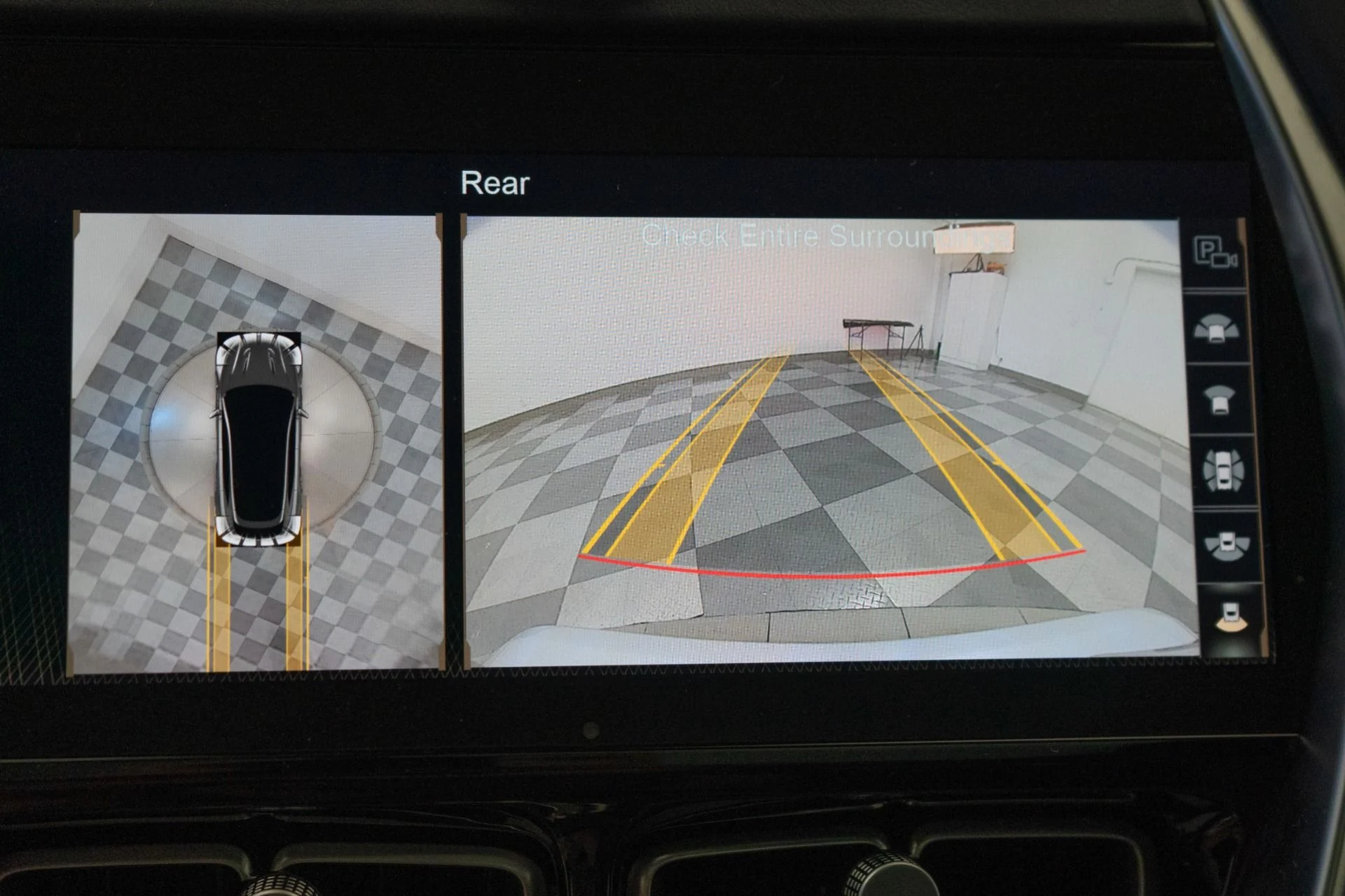 mph031_2846660986_Used_2022_Aston_Martin_DBX_Inspire_Interior_Panoramic_Glass_Roof_1768577426_0a74c6d988