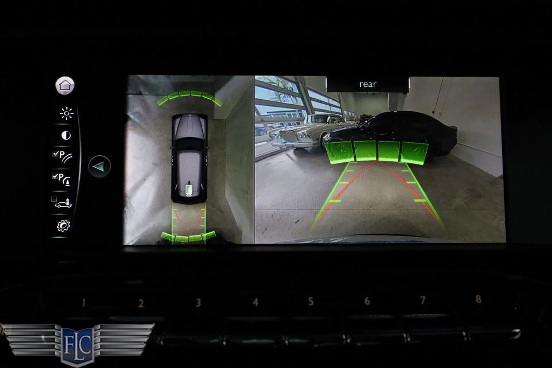 mph031_285333796_used_2024_rolls_royce_cullinan_blackbadgesportutility_9689_22957854_32_1024_0315fda292