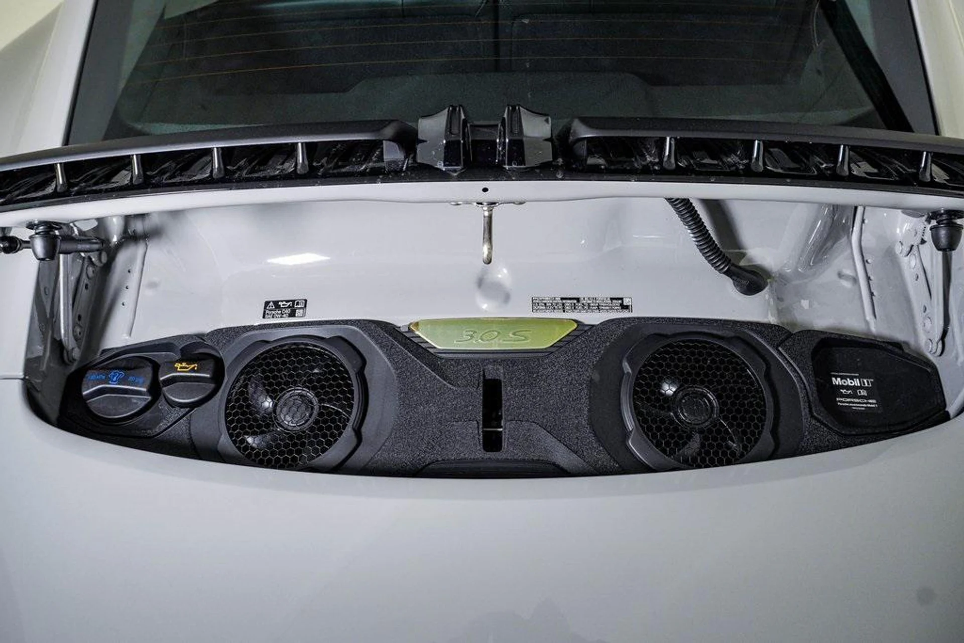 mph031_286472939_Yr_Fnh_V_Yl_RD_Xzx_G_oa8n_IKNB_Sbg_2602c05090