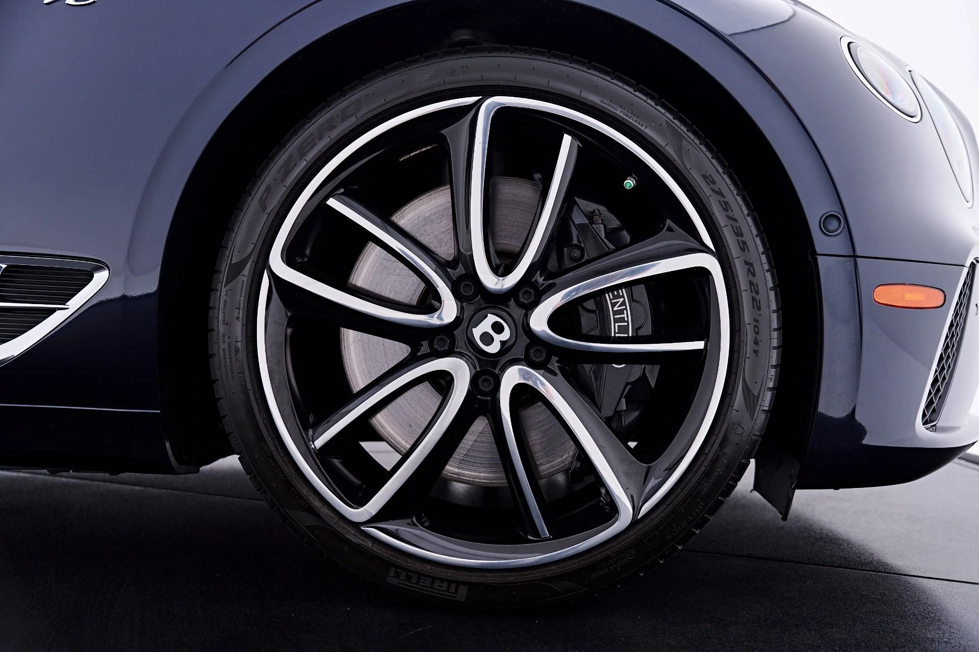 mph031_28666778_Used_2020_Bentley_Continental_GT_V8_1784052014_026fb27ed1