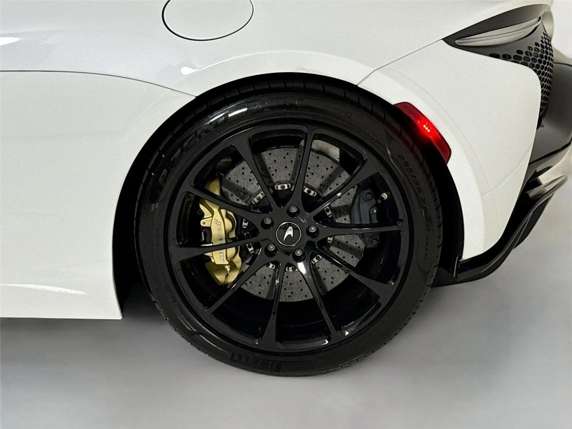 mph031_2869832787_60df850c57d4f7f0d3157c87f3e6c7ab_6c122584d2